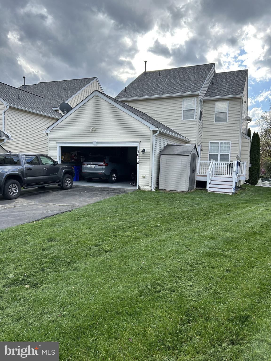 URBANA HIGHLANDS - Residential