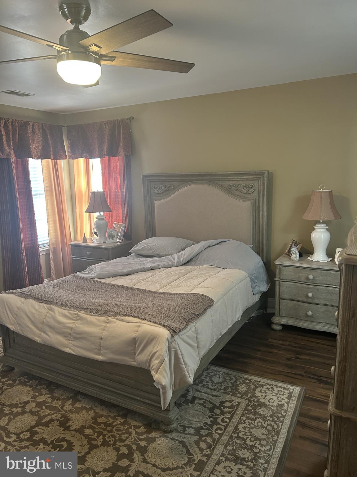 URBANA HIGHLANDS - Residential