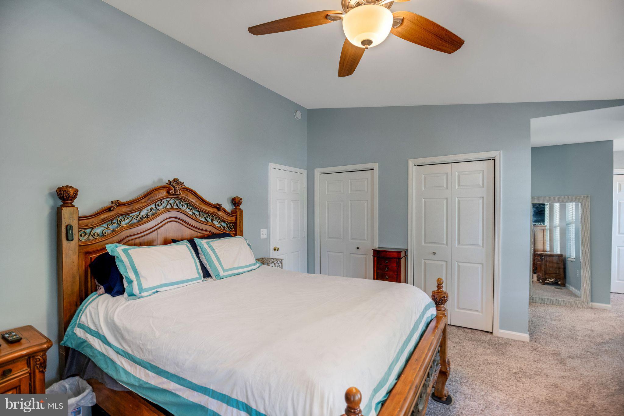 DEALE BEACH - Residential