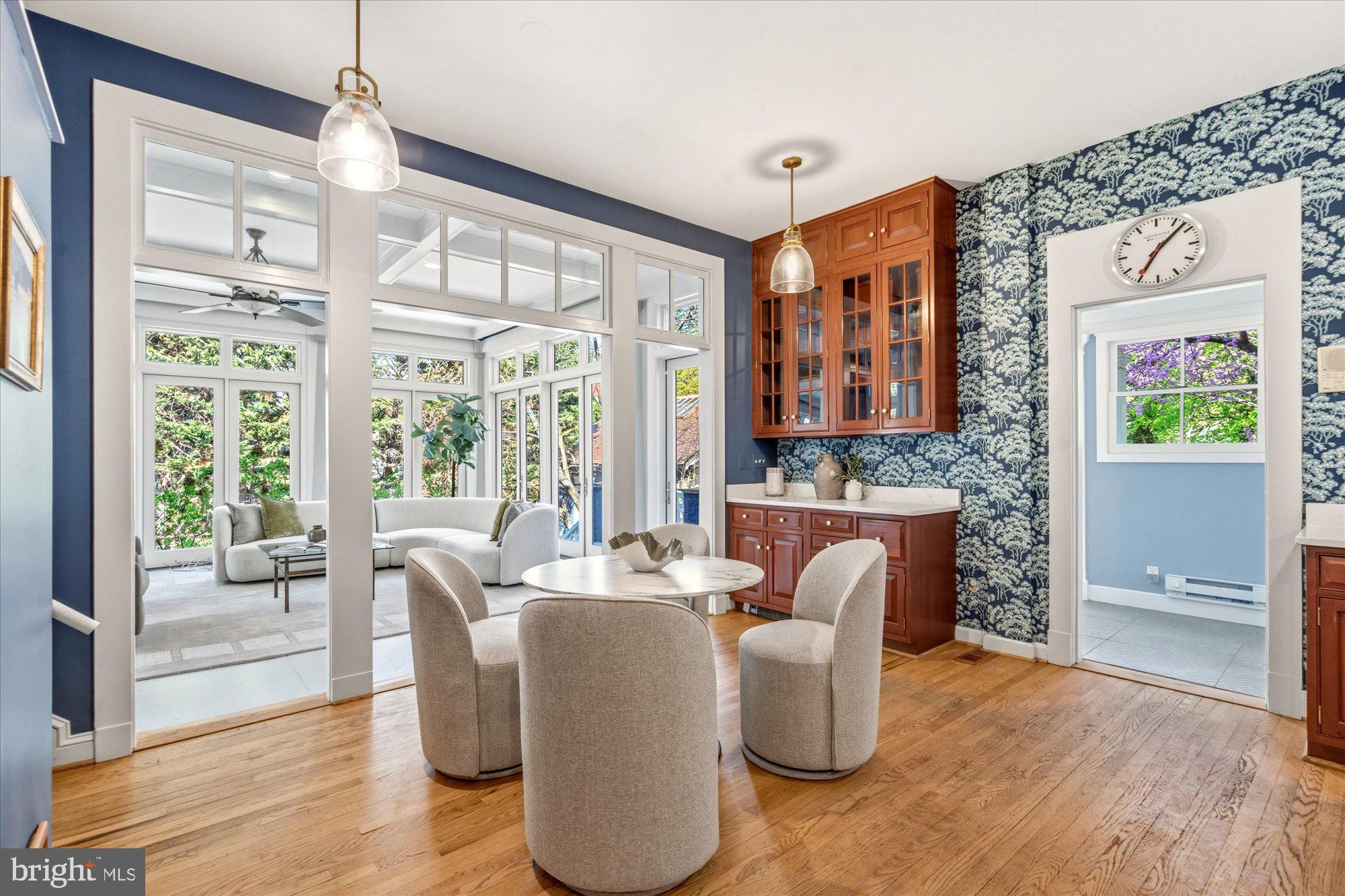 CHEVY CHASE VILLAGE - Residential