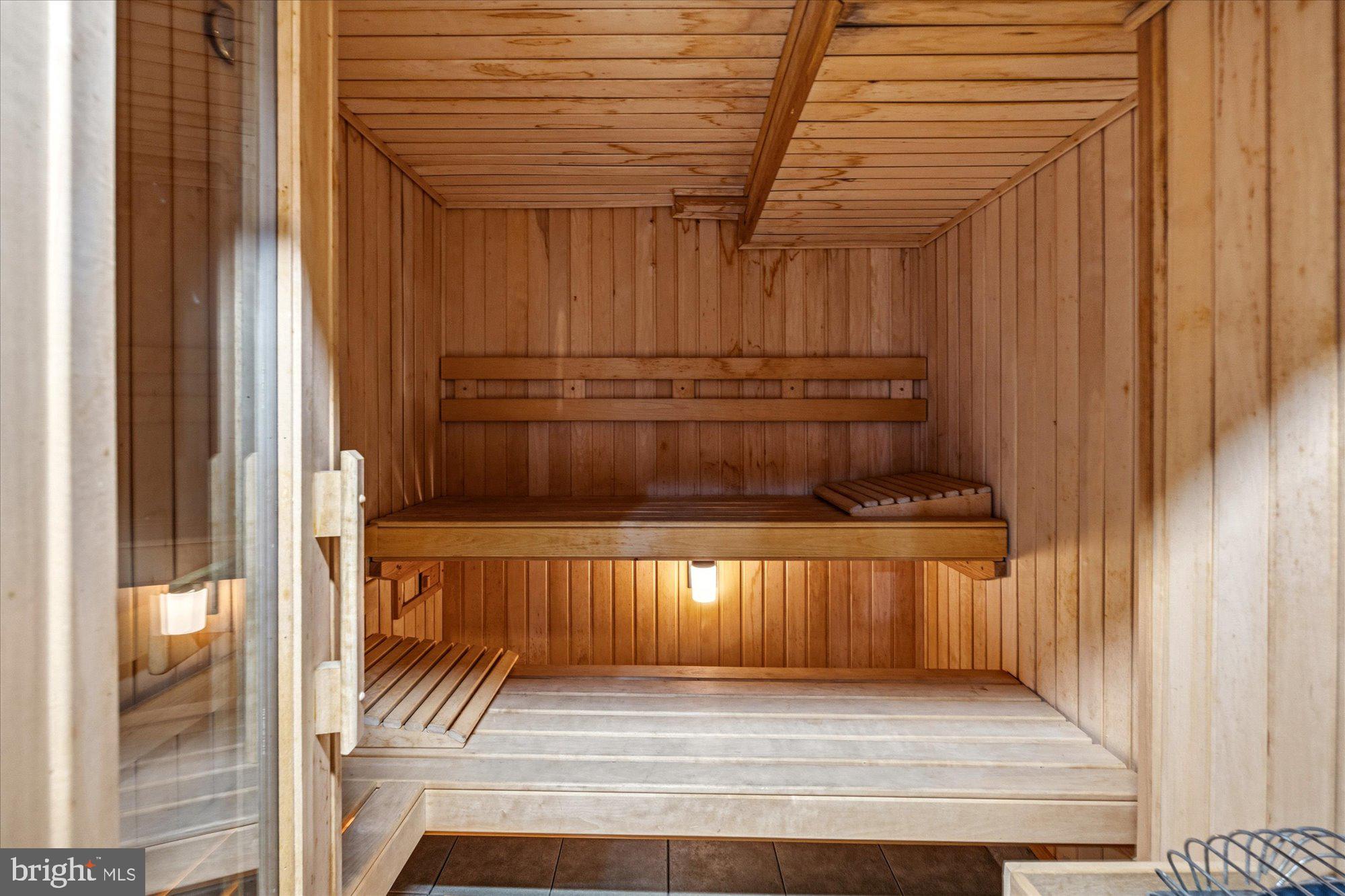 CHEVY CHASE VILLAGE - Residential