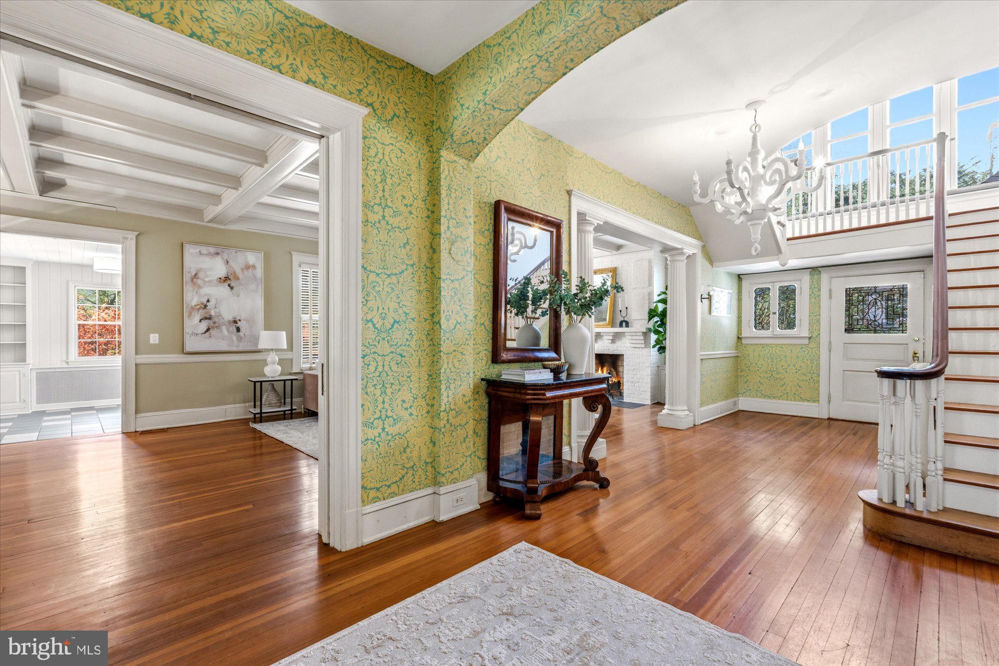 CHEVY CHASE VILLAGE - Residential