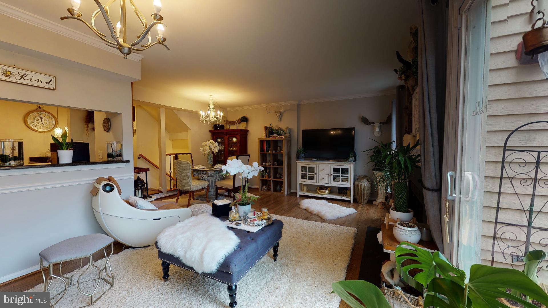 PINECREST - Residential Lease