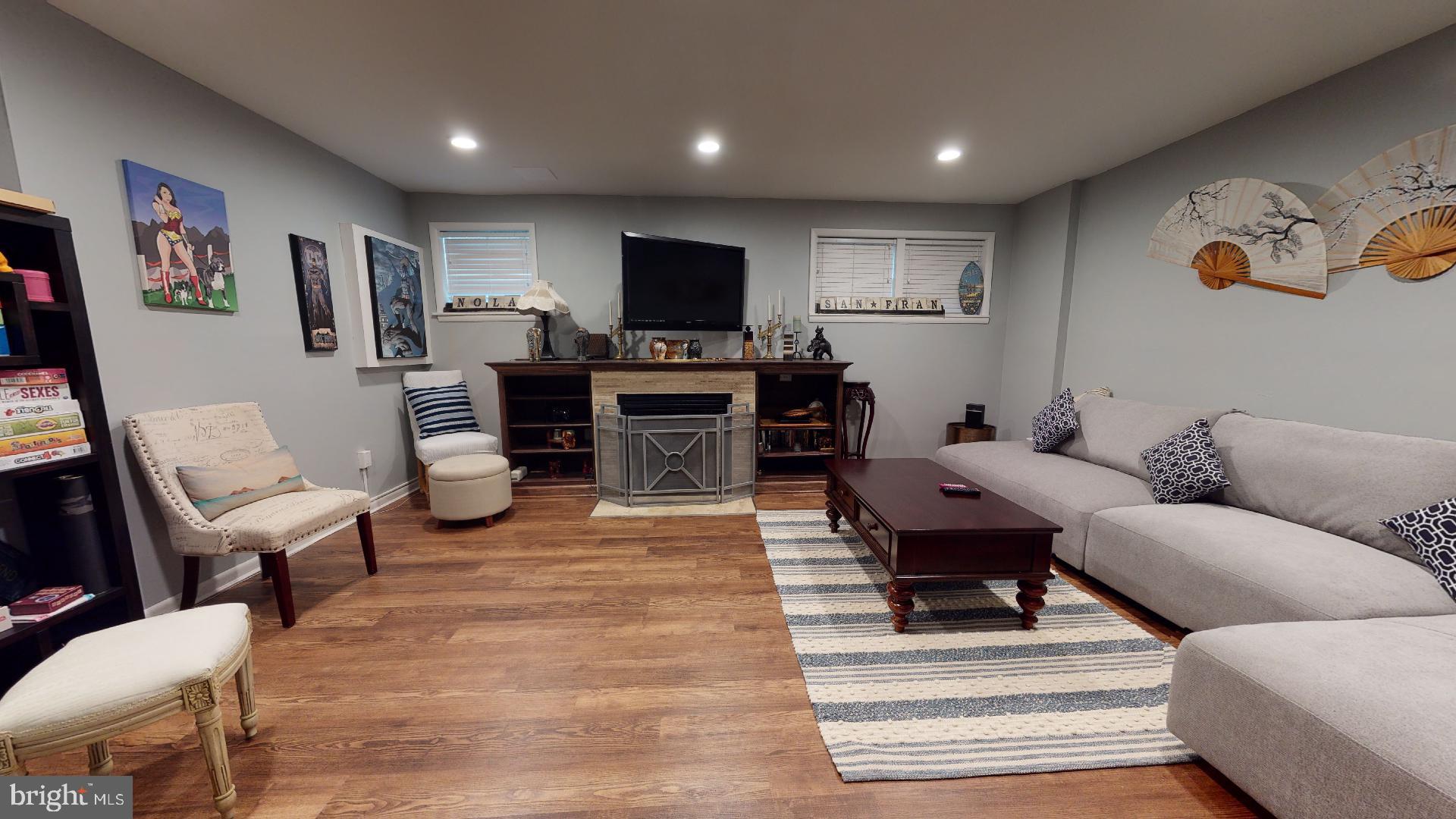 PINECREST - Residential Lease