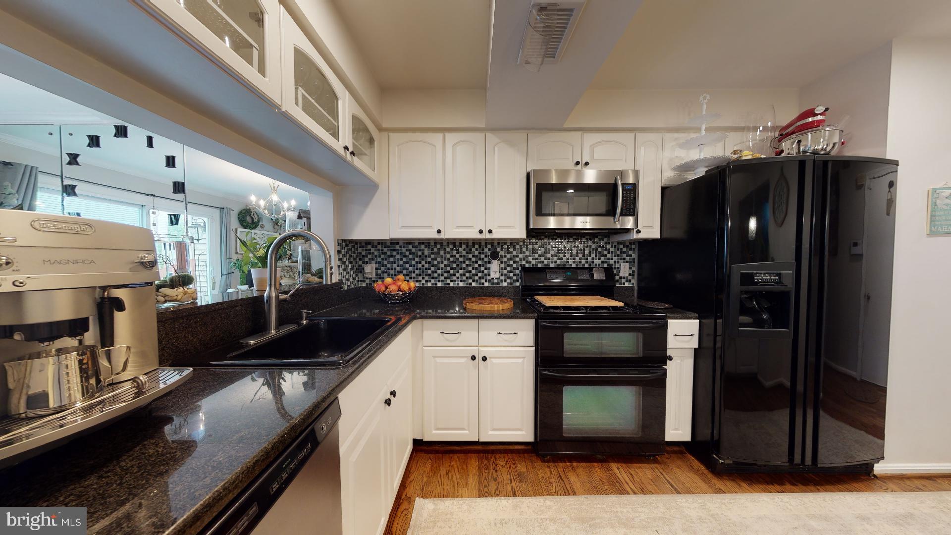 PINECREST - Residential Lease