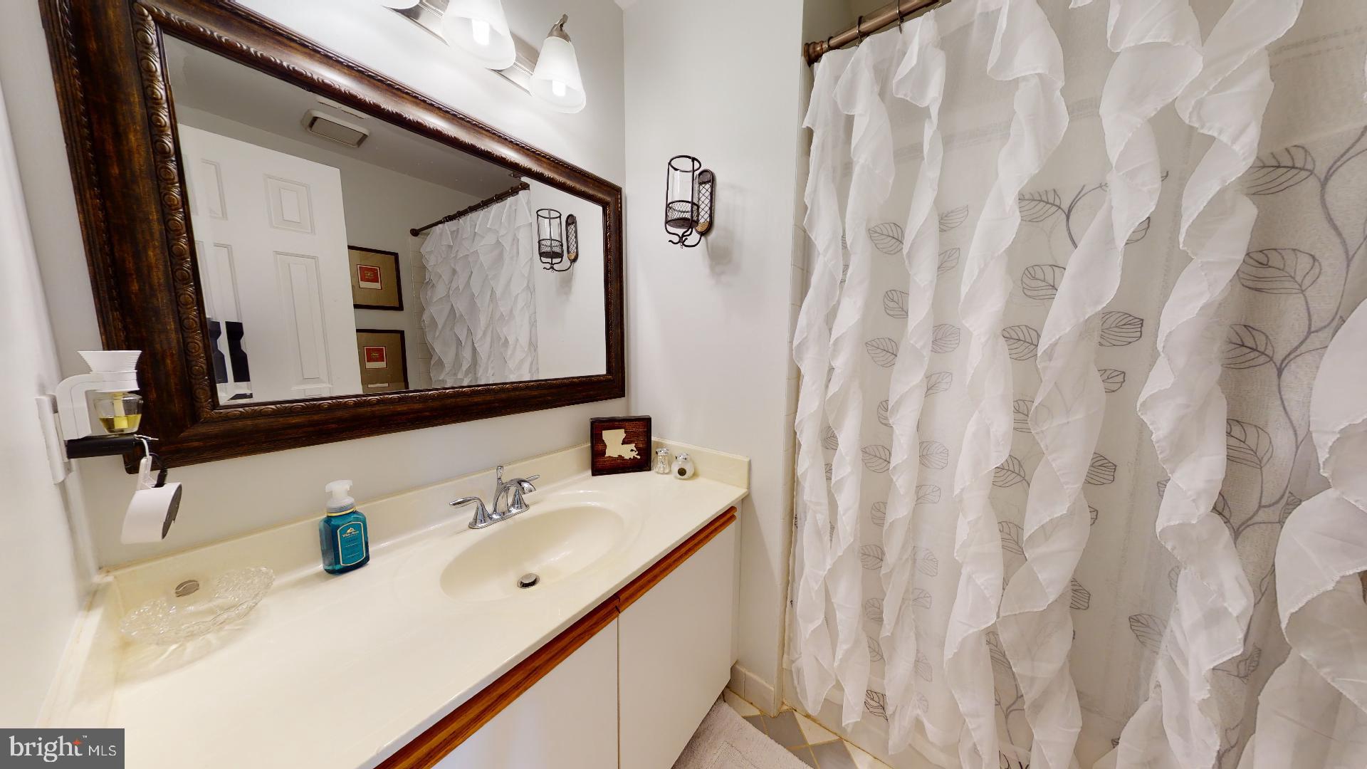 PINECREST - Residential Lease