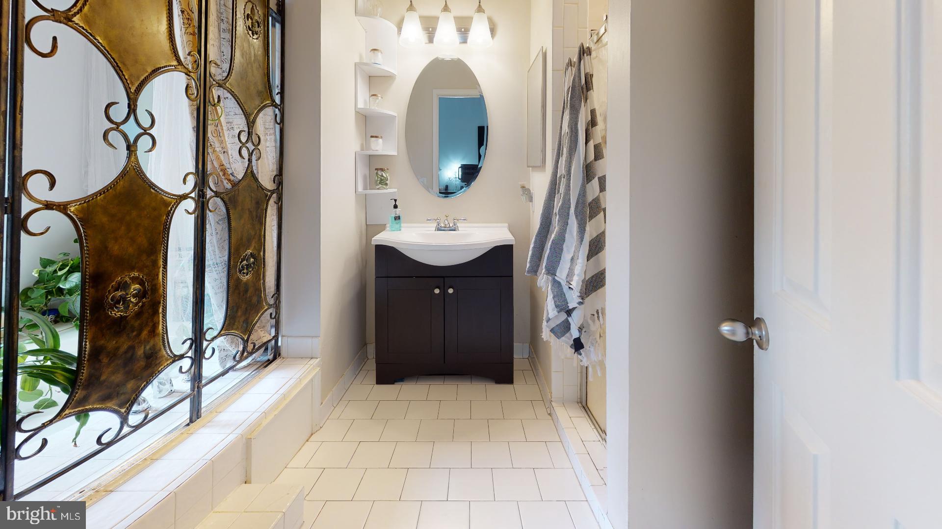 PINECREST - Residential Lease