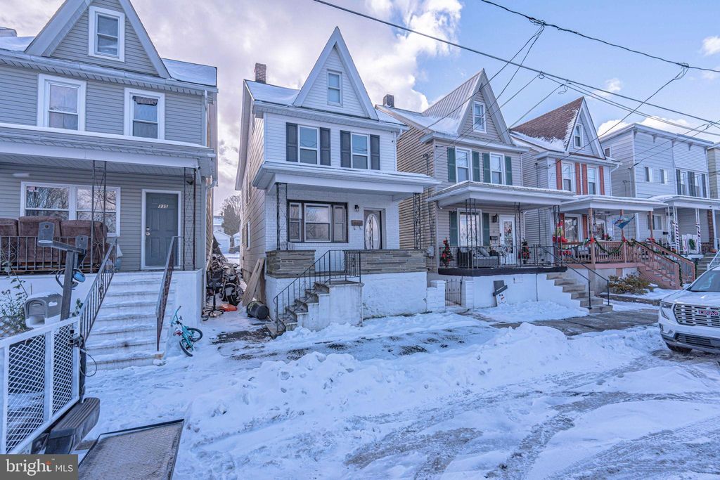 Photo of 333 E Hazard Street, SUMMIT HILL, PA 18250 (MLS # PACC2006988)