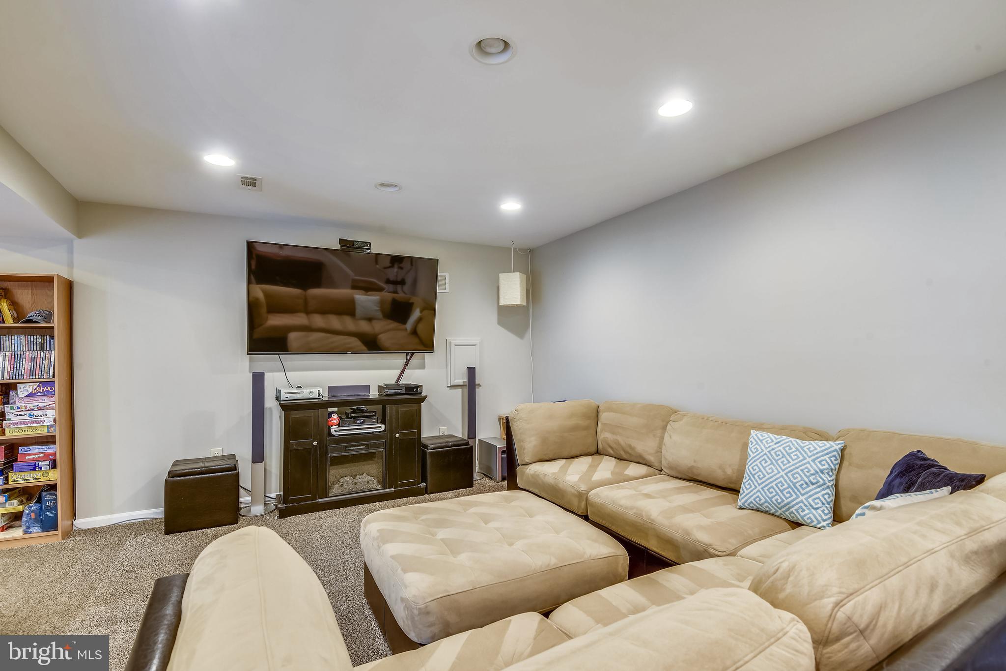 HENSLEY ESTATE - Residential