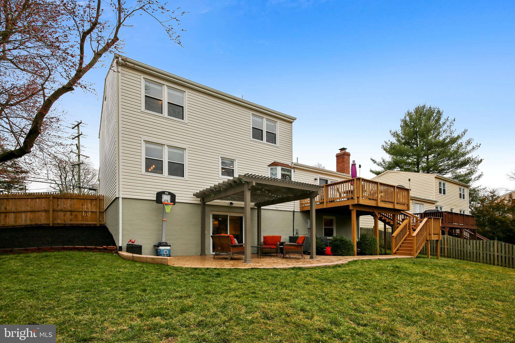 HENSLEY ESTATE - Residential