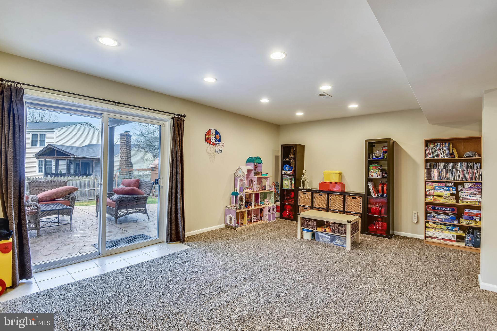 HENSLEY ESTATE - Residential