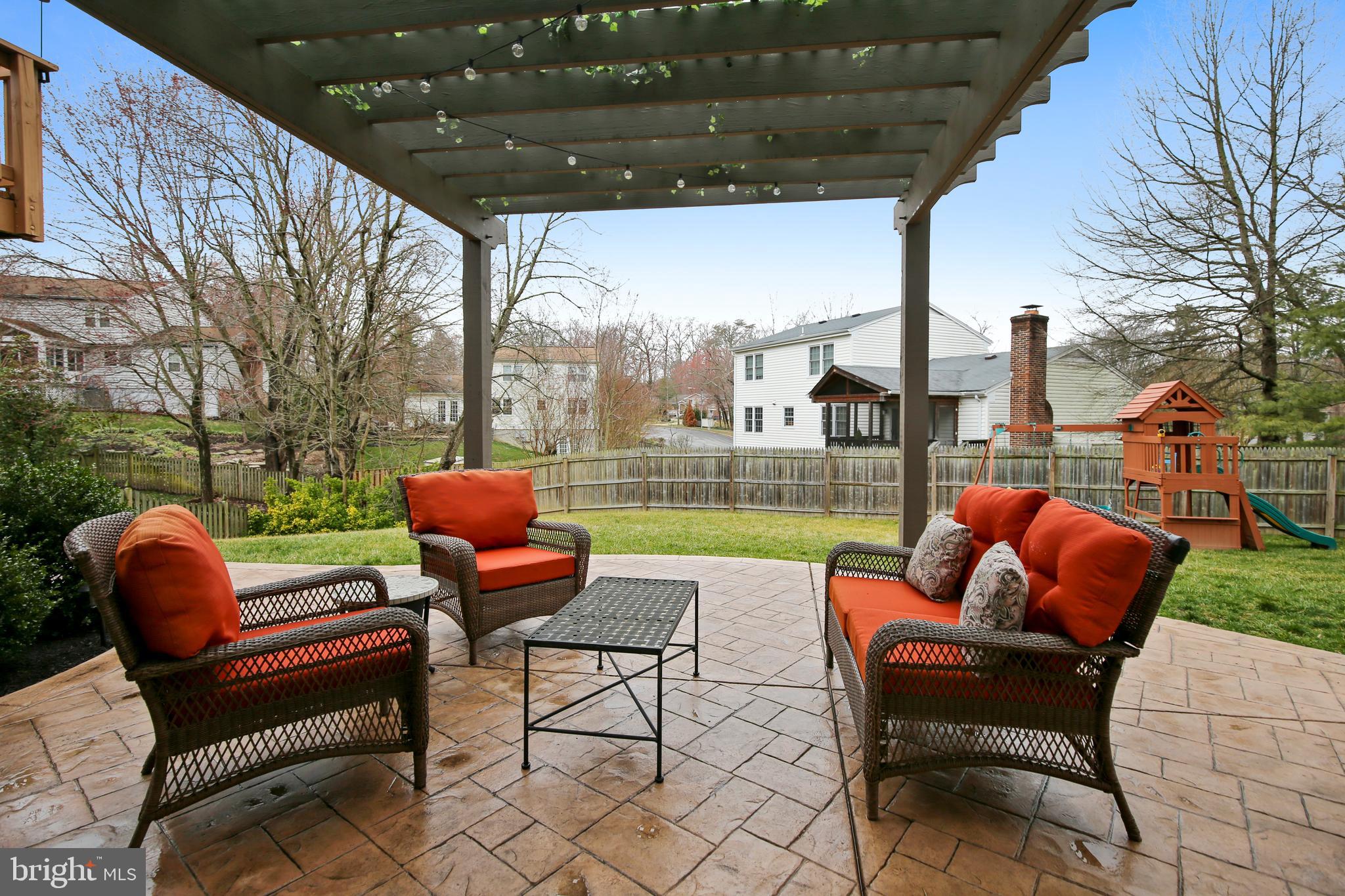 HENSLEY ESTATE - Residential