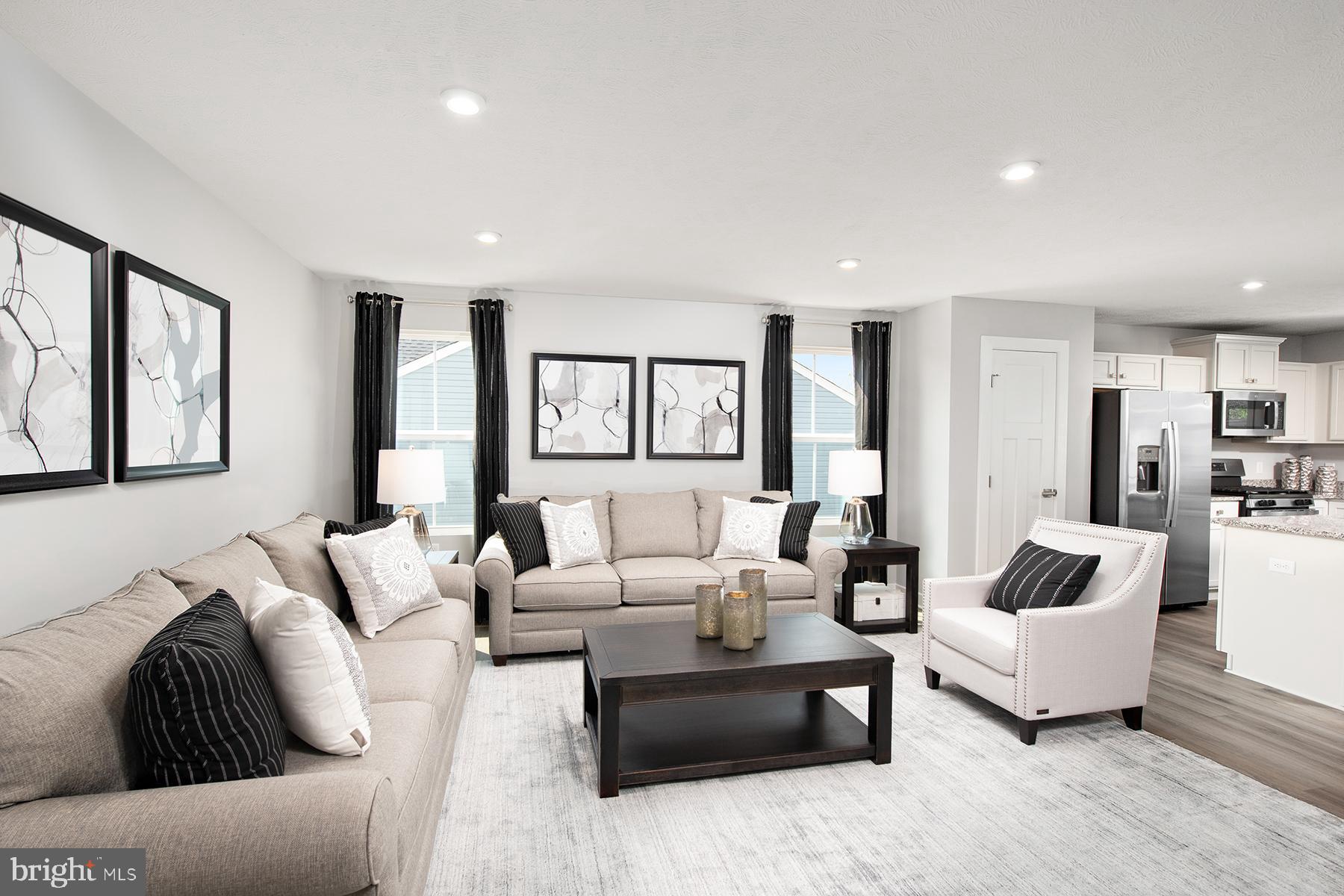 CARDINAL POINTE - Residential