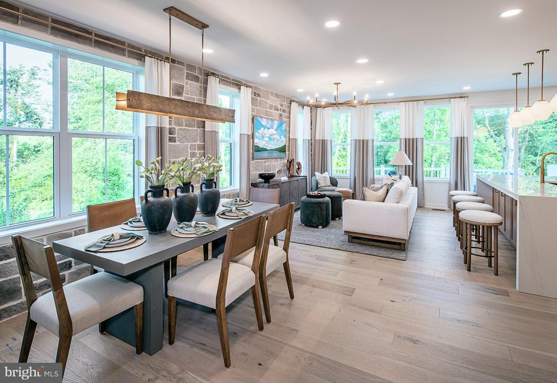 STONEMILL VILLAGE - Residential