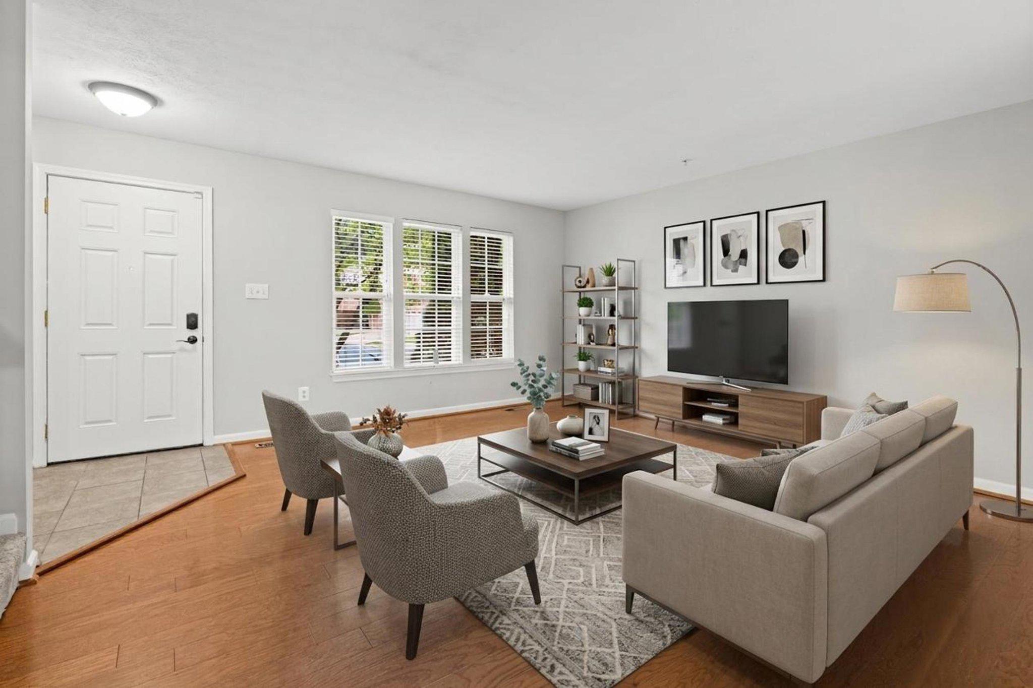 4715 CORALBERRY COURT
