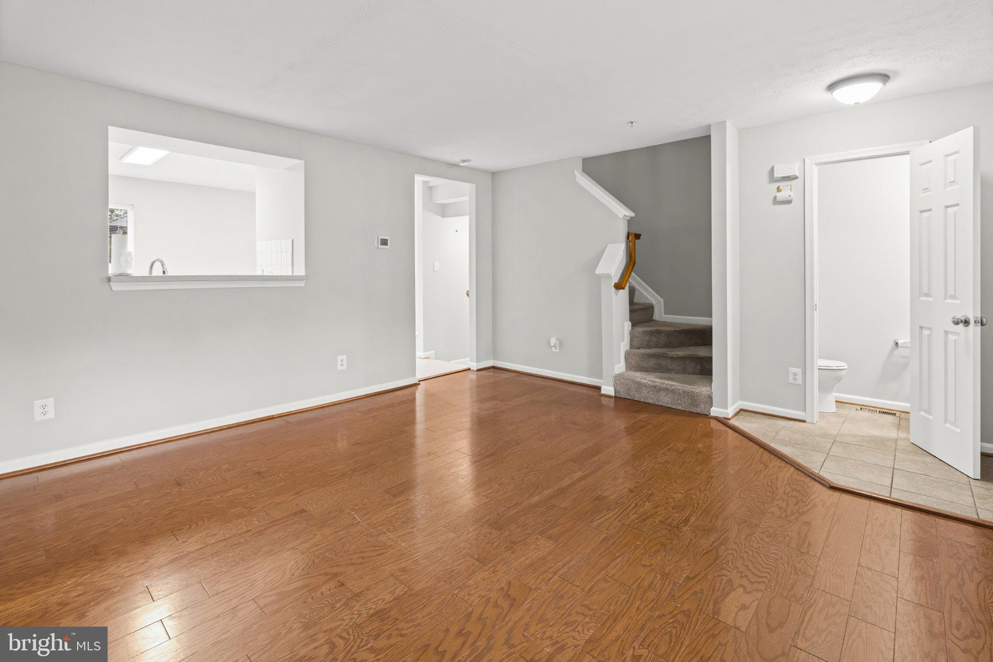 4715 CORALBERRY COURT