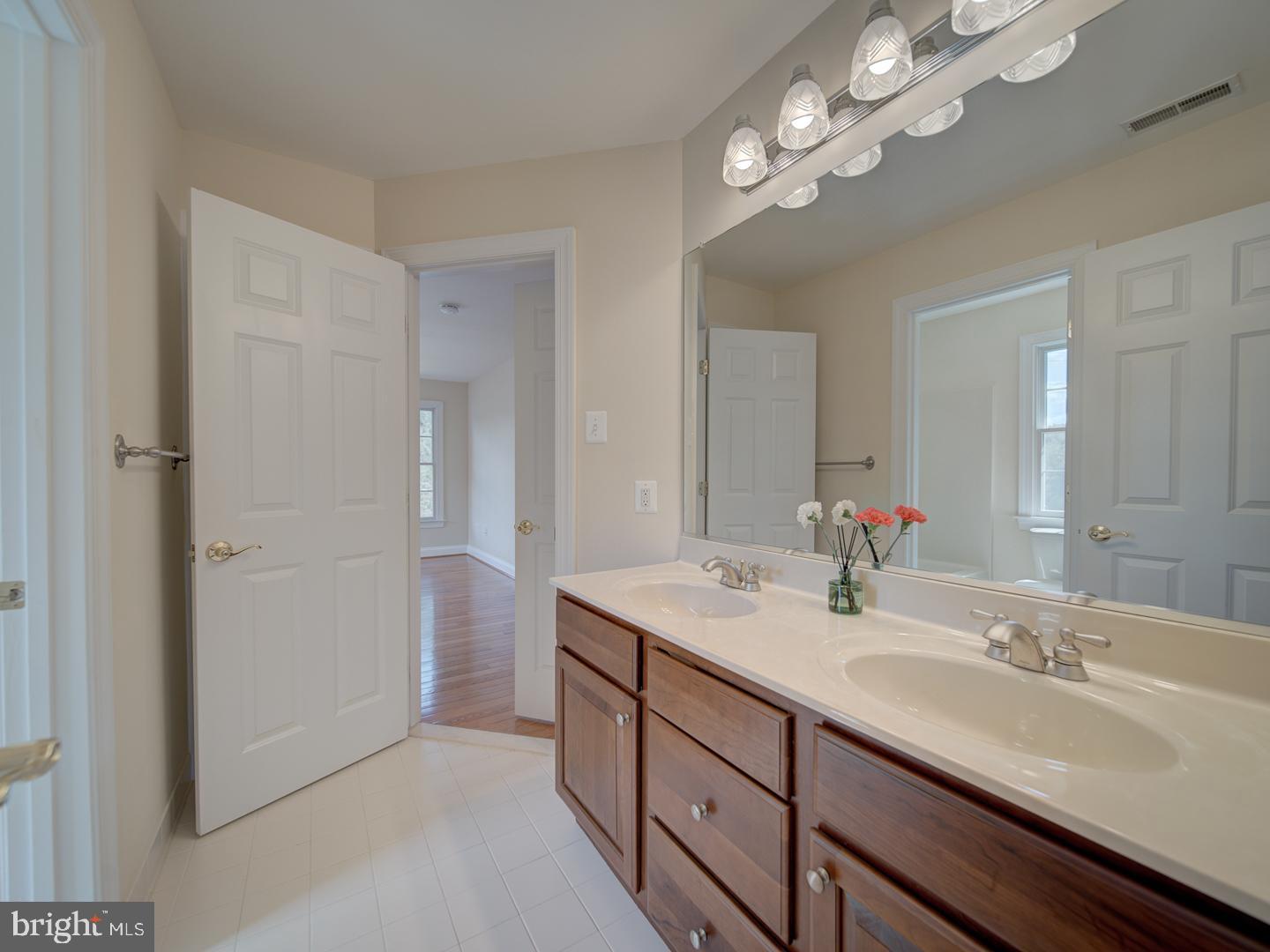 SCOTT FARM - Residential