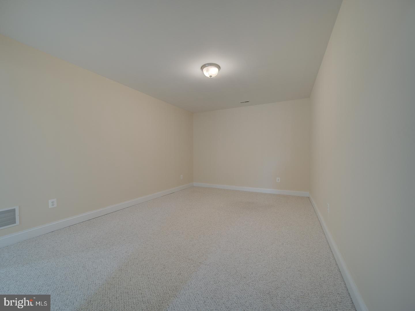 SCOTT FARM - Residential