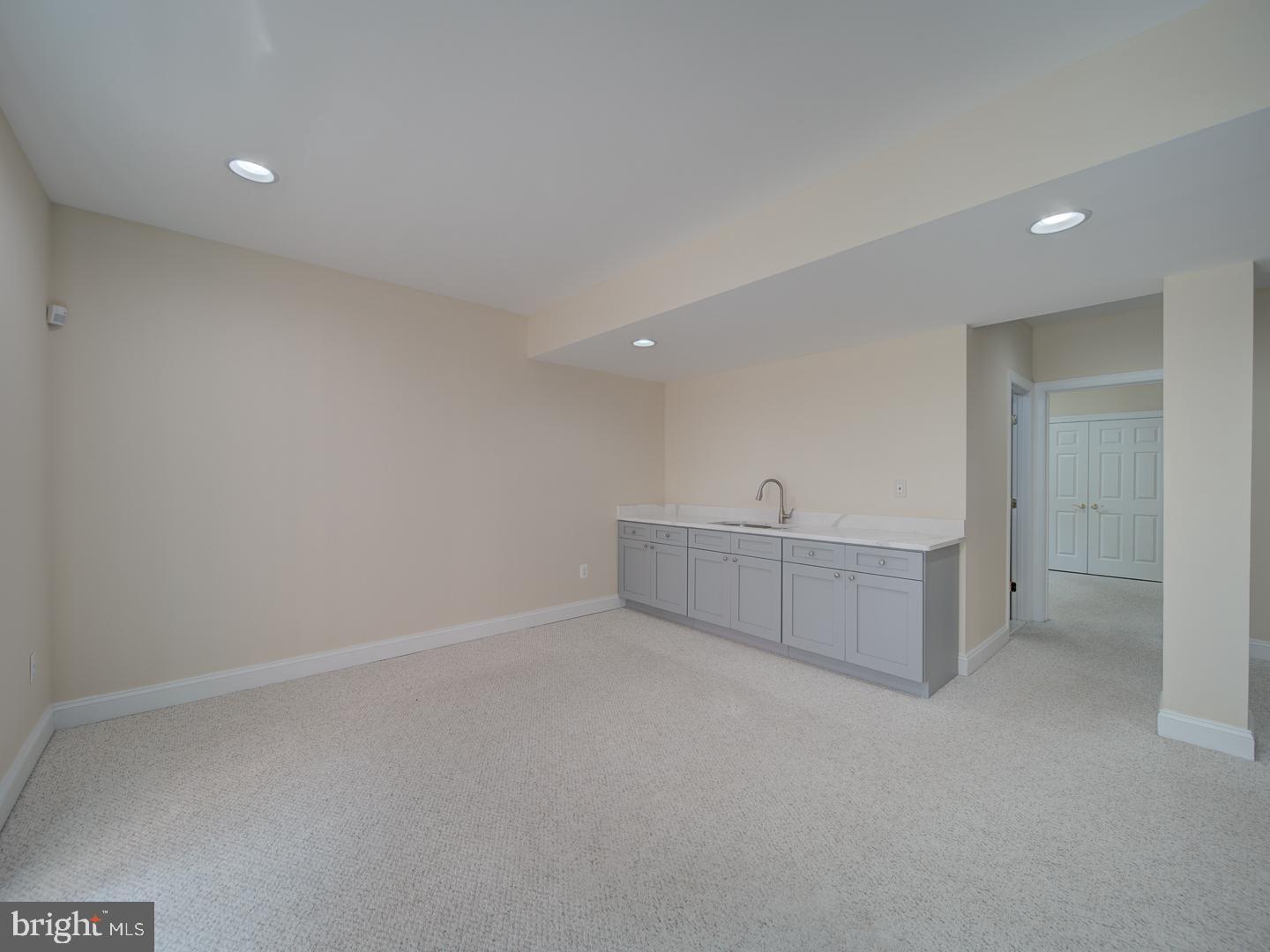 SCOTT FARM - Residential