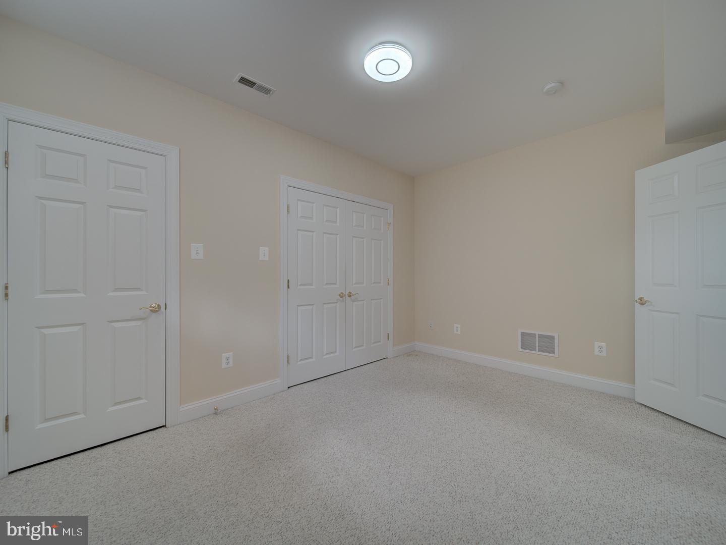 SCOTT FARM - Residential