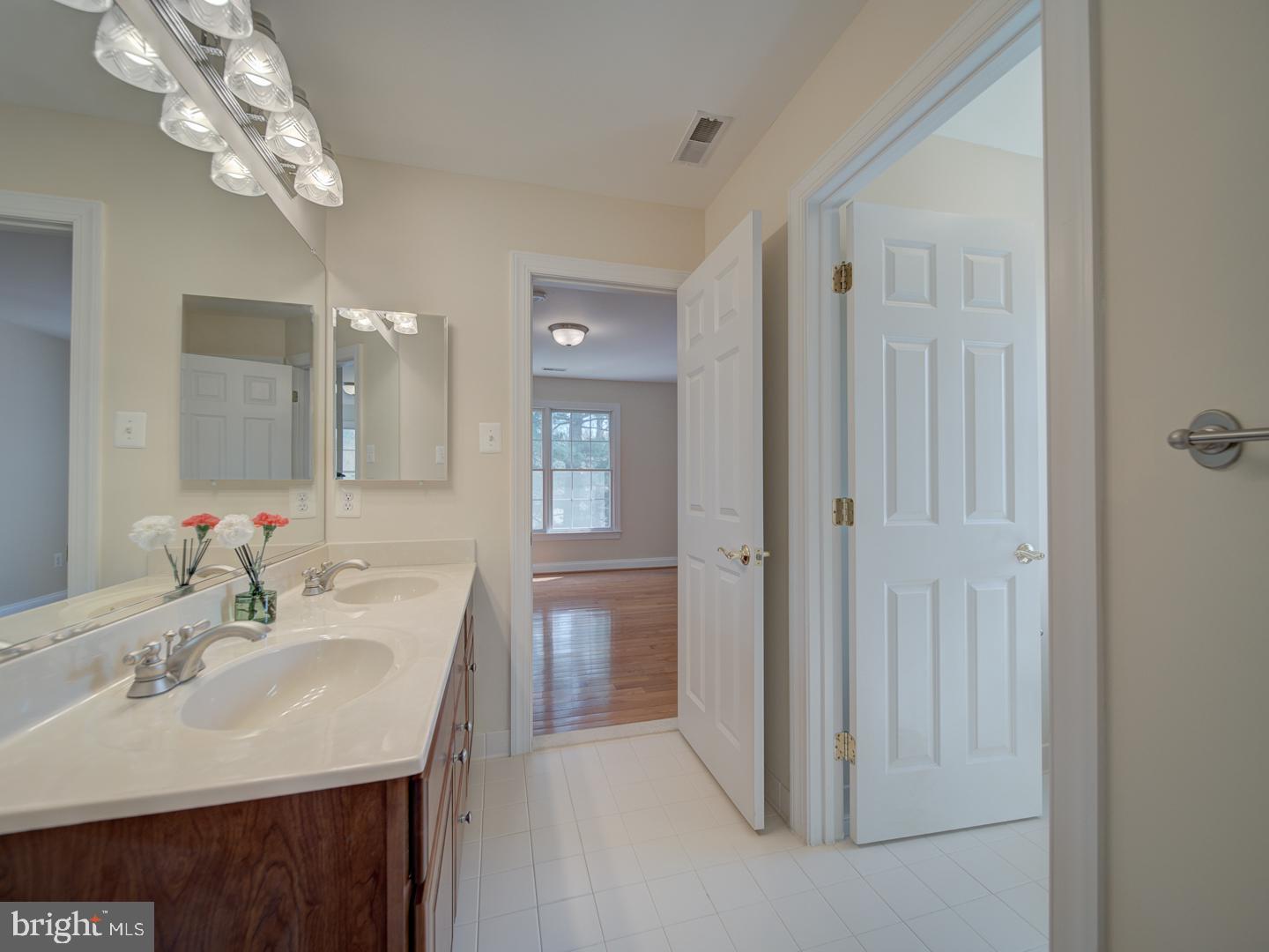 SCOTT FARM - Residential