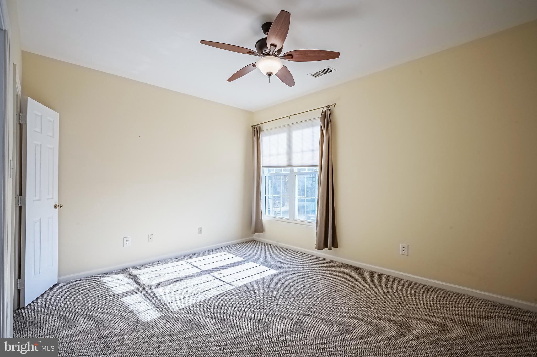 LOUDOUN COUNTY - Residential Lease