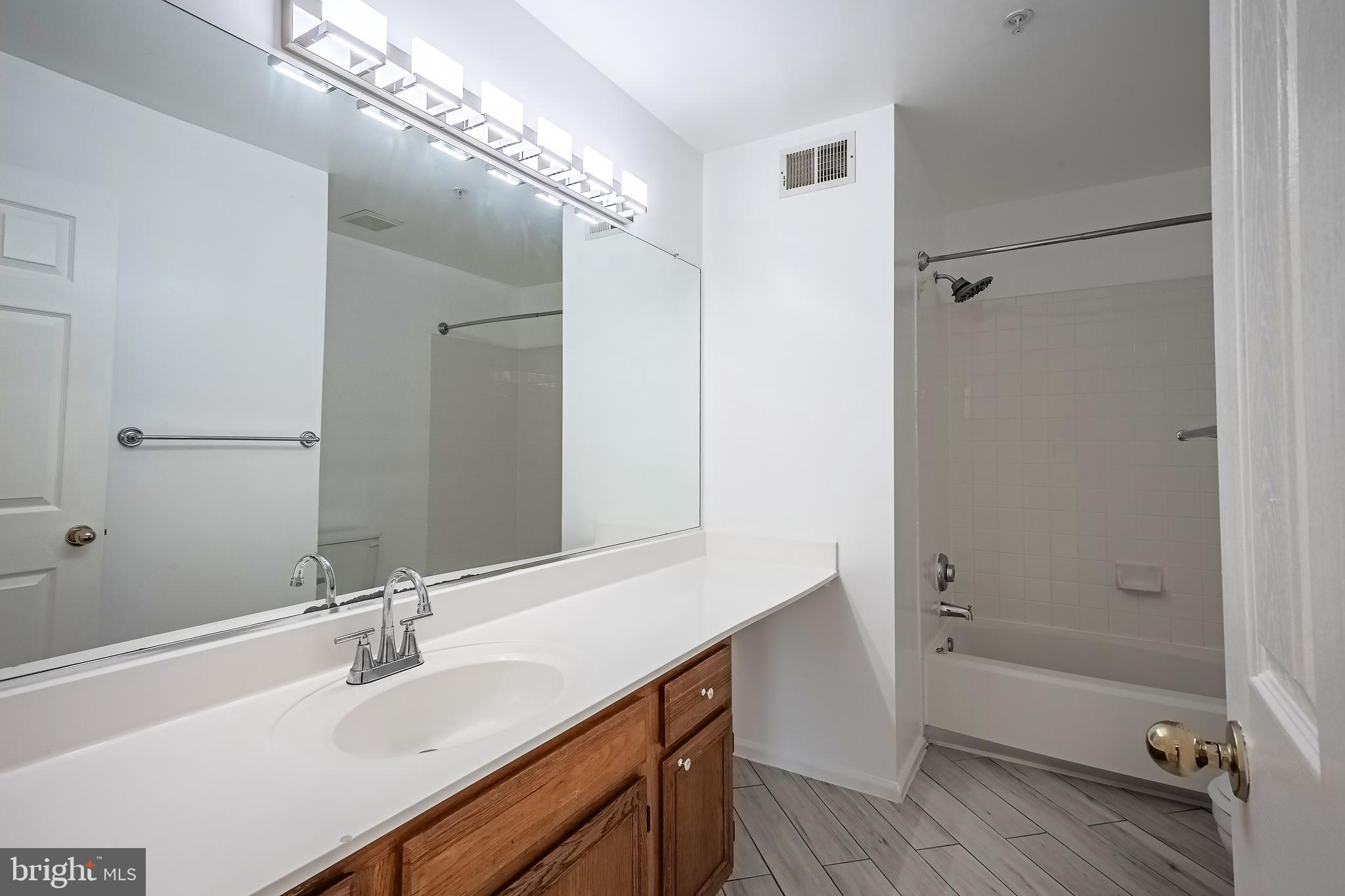 LOUDOUN COUNTY - Residential Lease