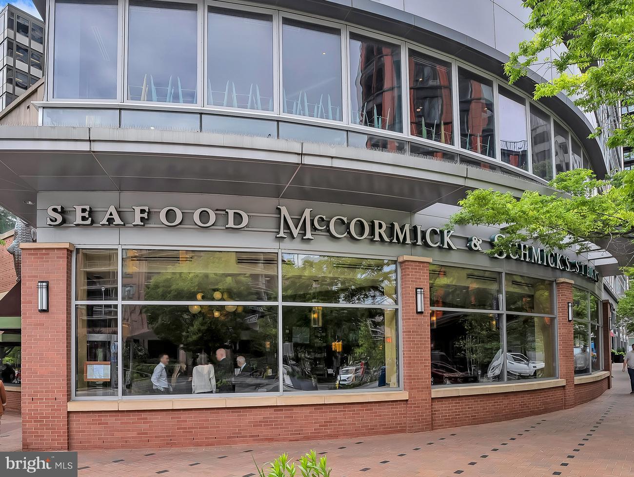 CRYSTAL GATEWAY - Residential