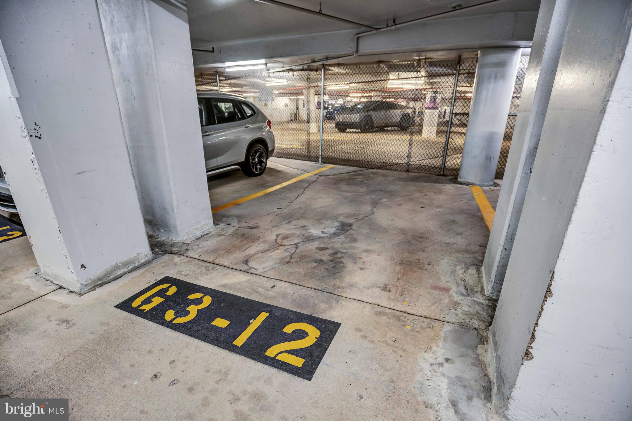 CRYSTAL GATEWAY - Residential