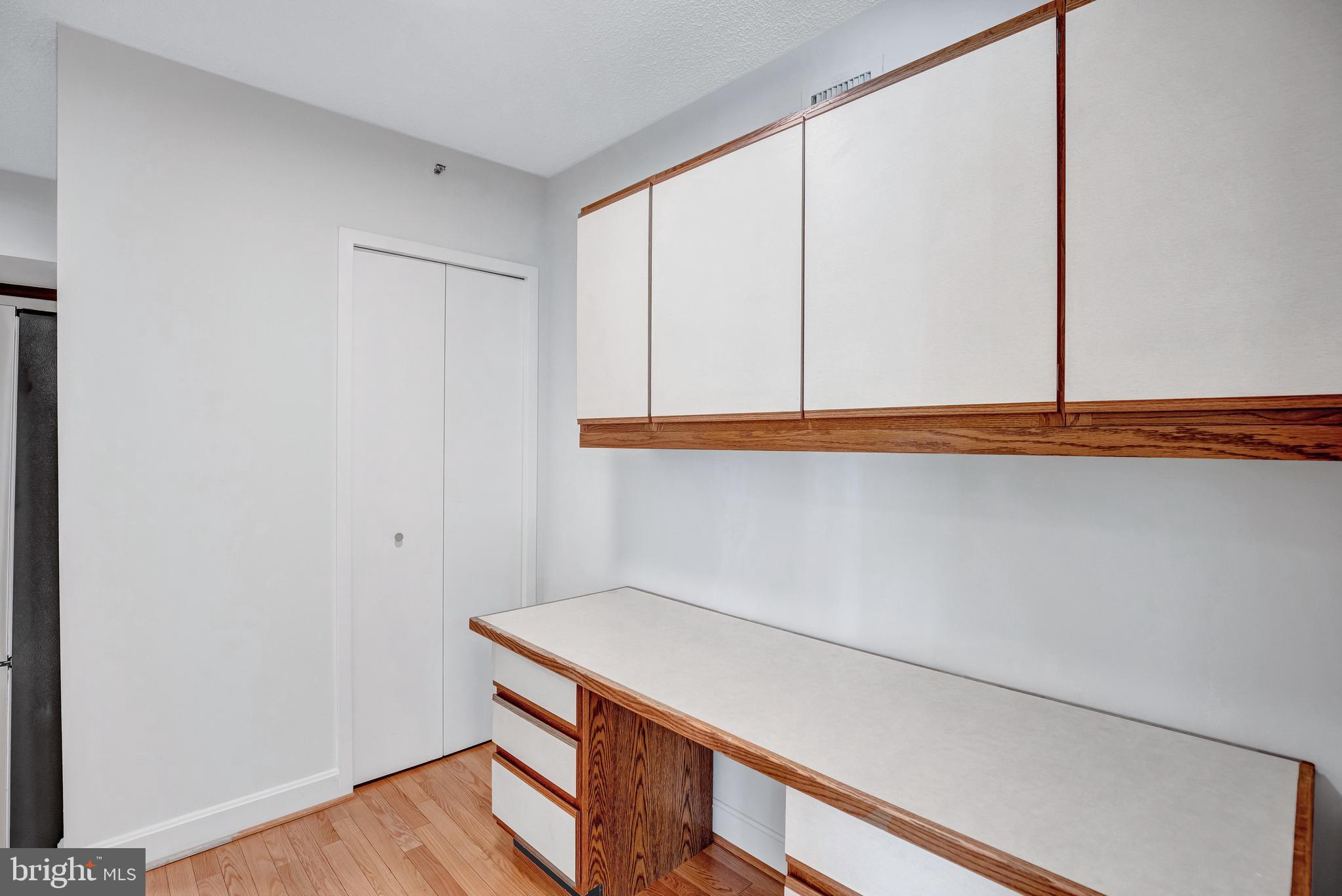 CRYSTAL GATEWAY - Residential