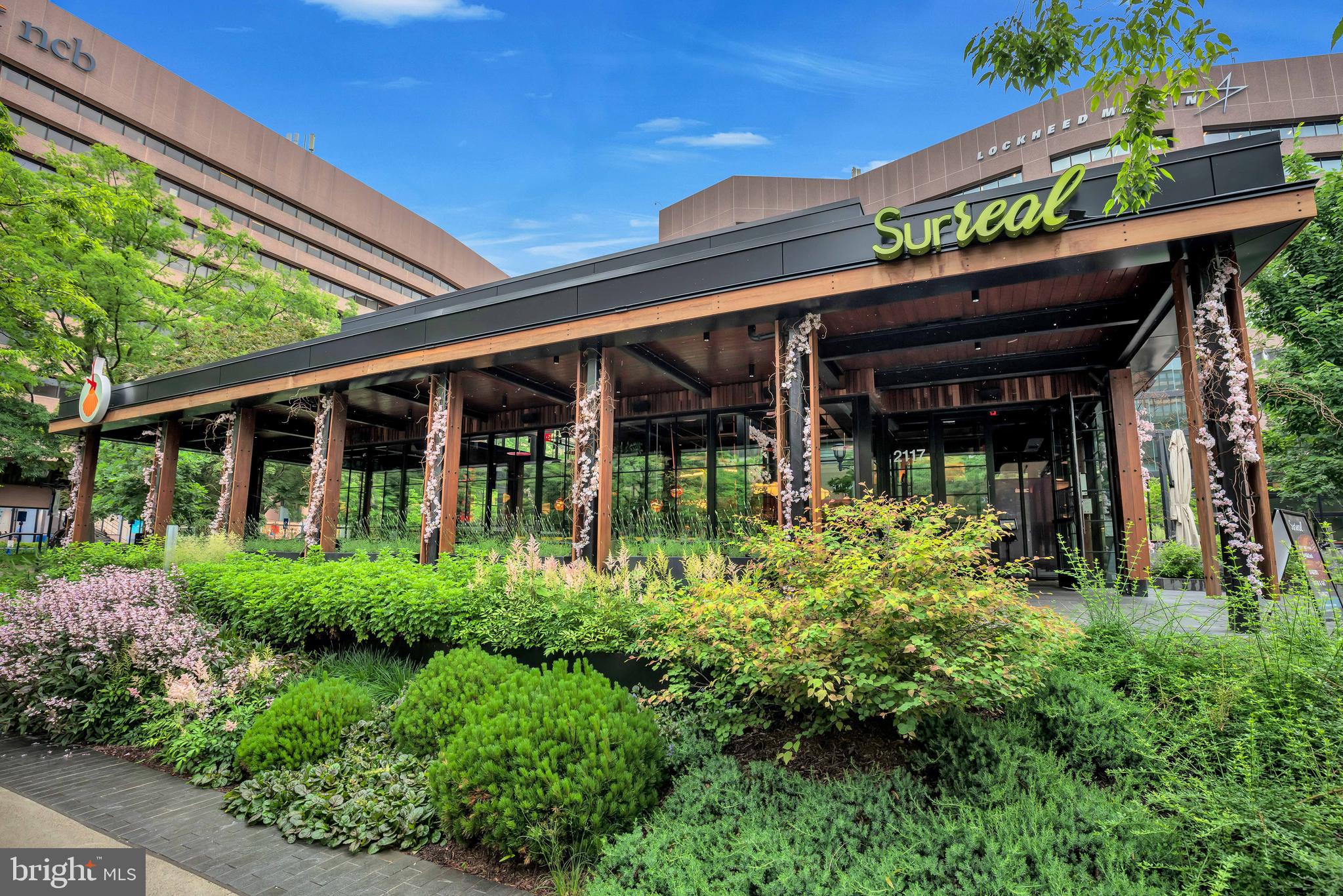 CRYSTAL GATEWAY - Residential