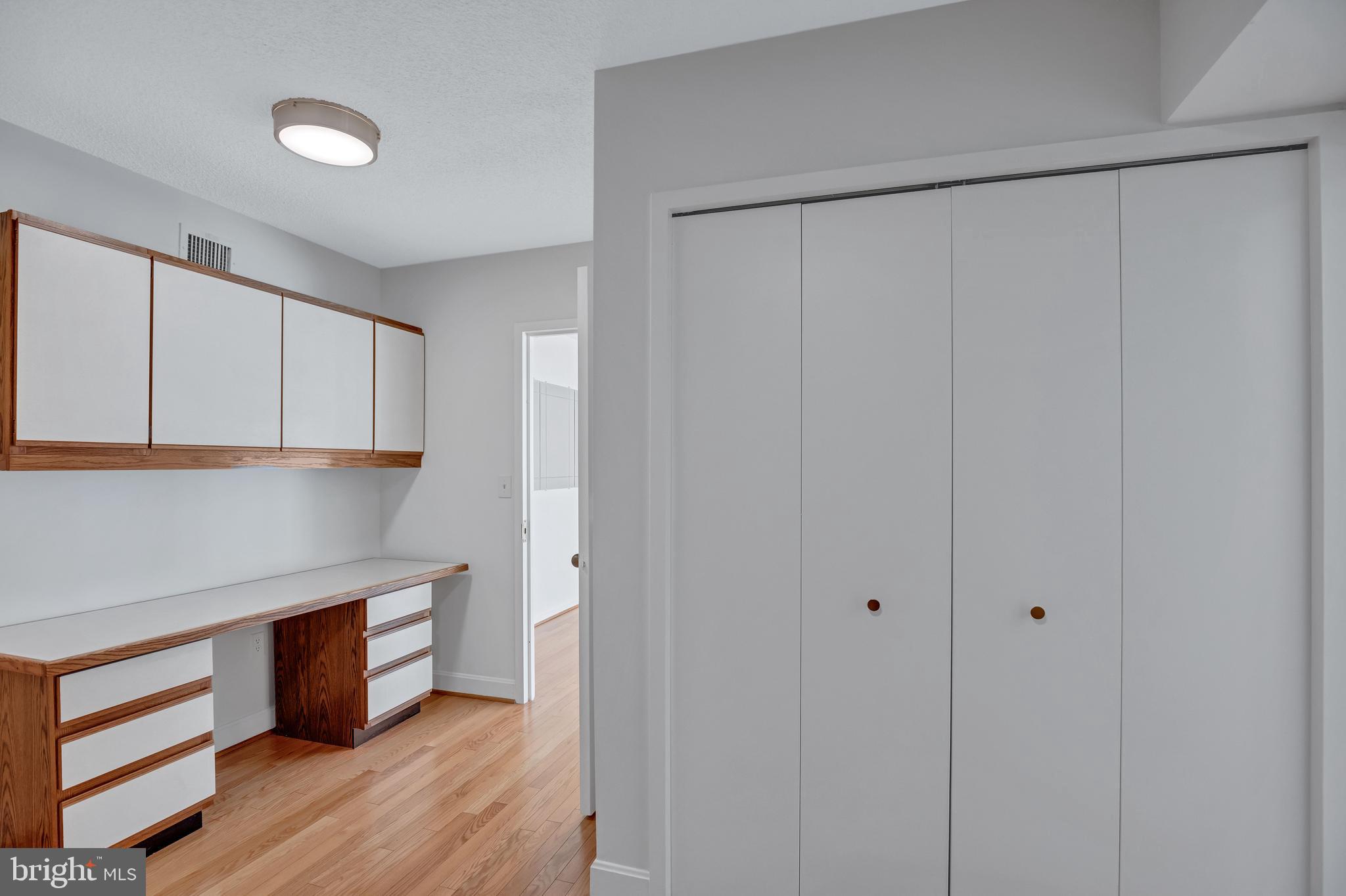 CRYSTAL GATEWAY - Residential