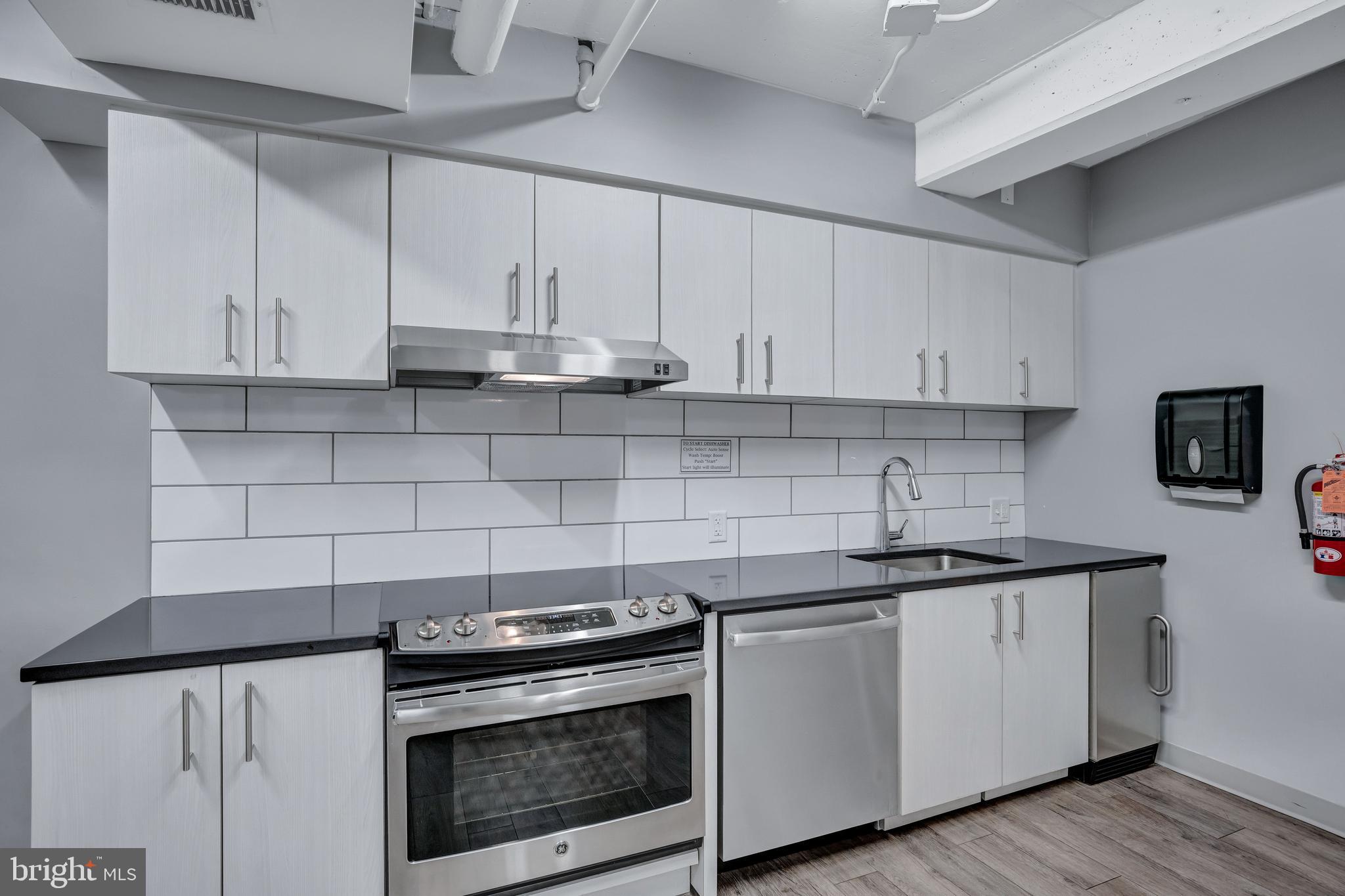 CRYSTAL GATEWAY - Residential