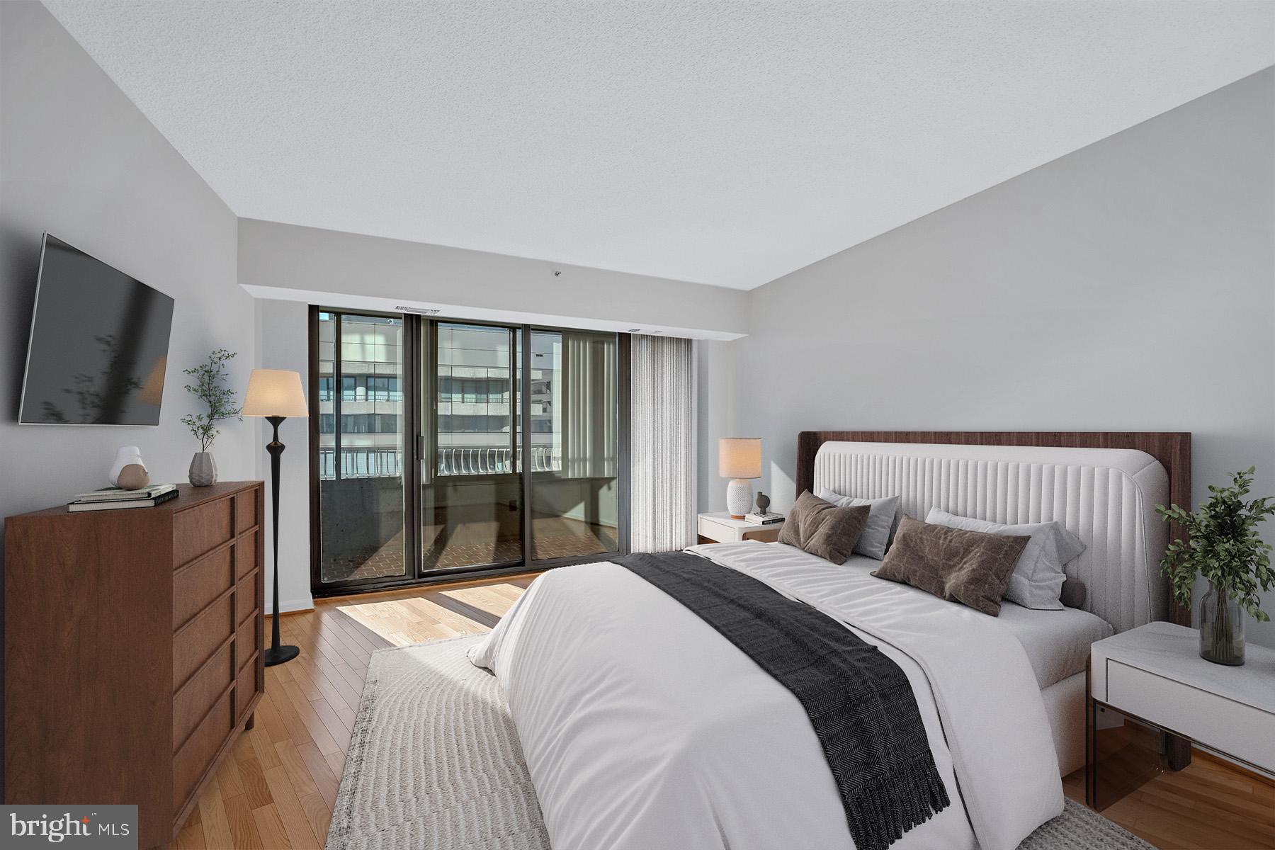 CRYSTAL GATEWAY - Residential