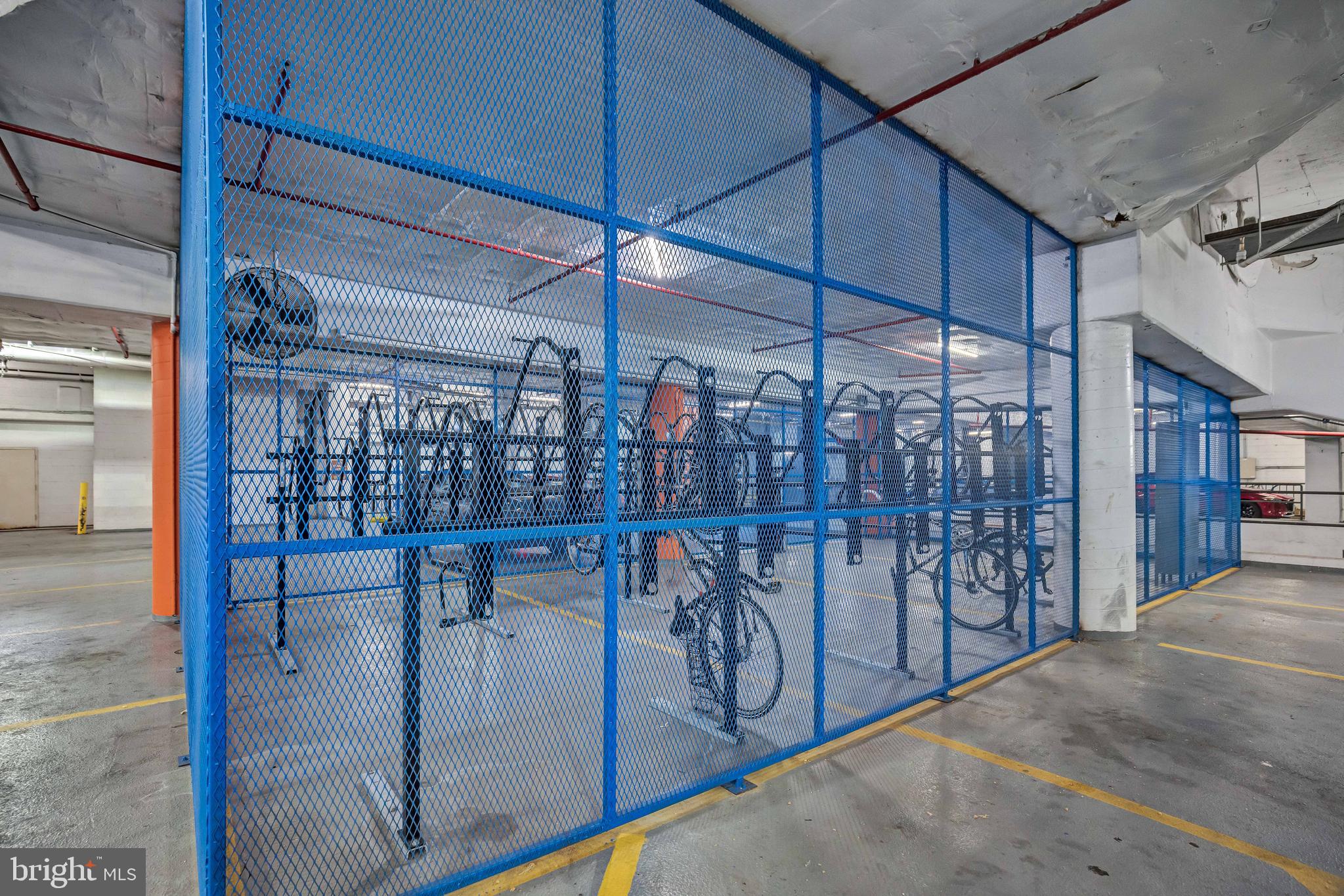 CRYSTAL GATEWAY - Residential