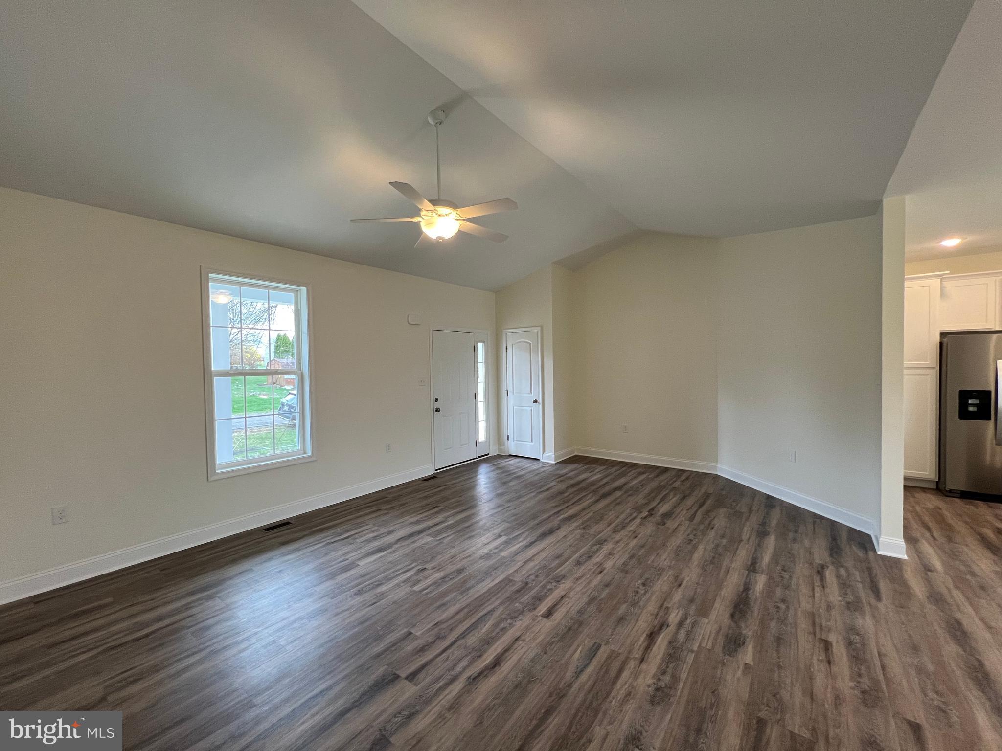 ORCHARD HILLS - Residential