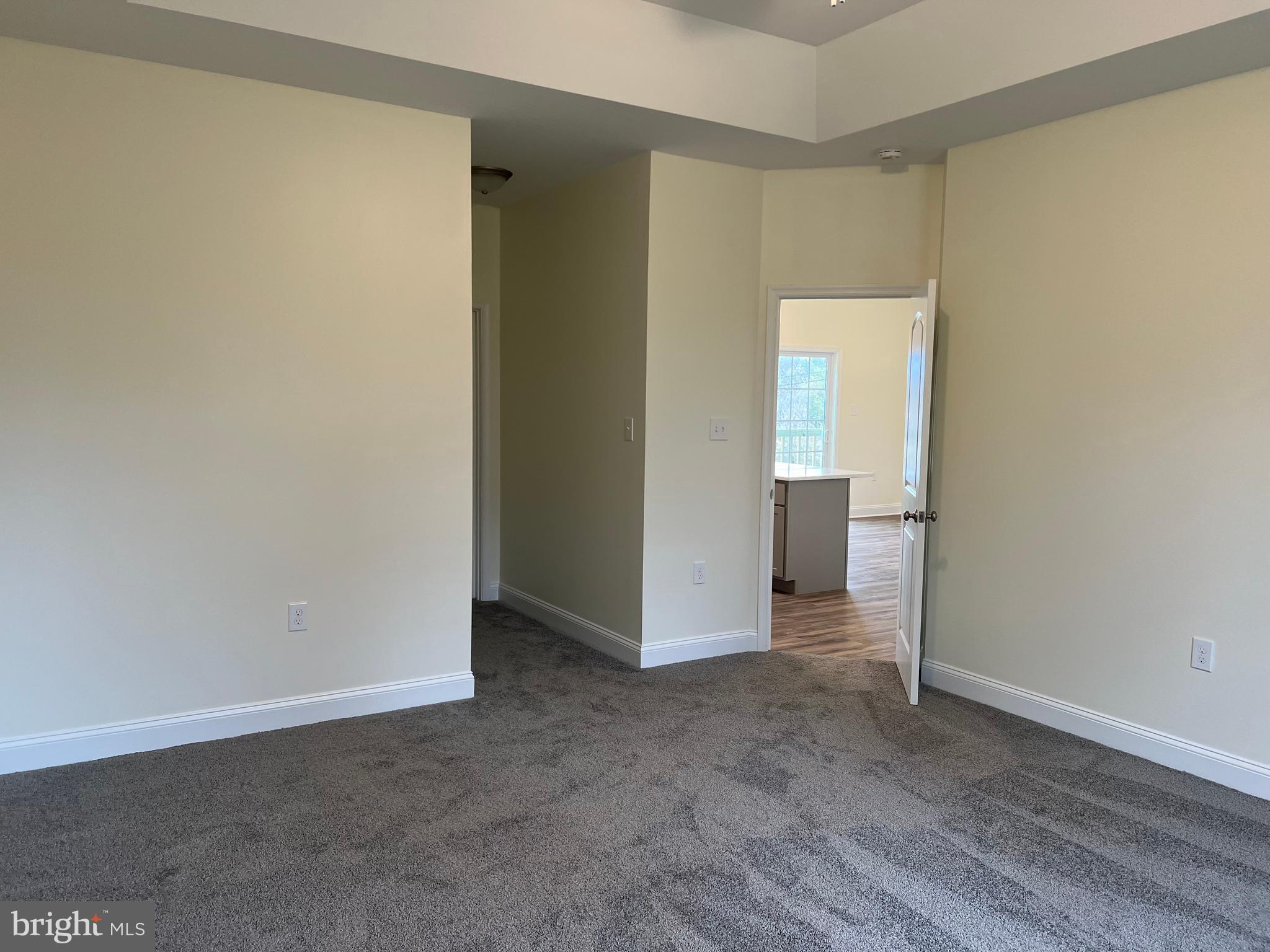 ORCHARD HILLS - Residential