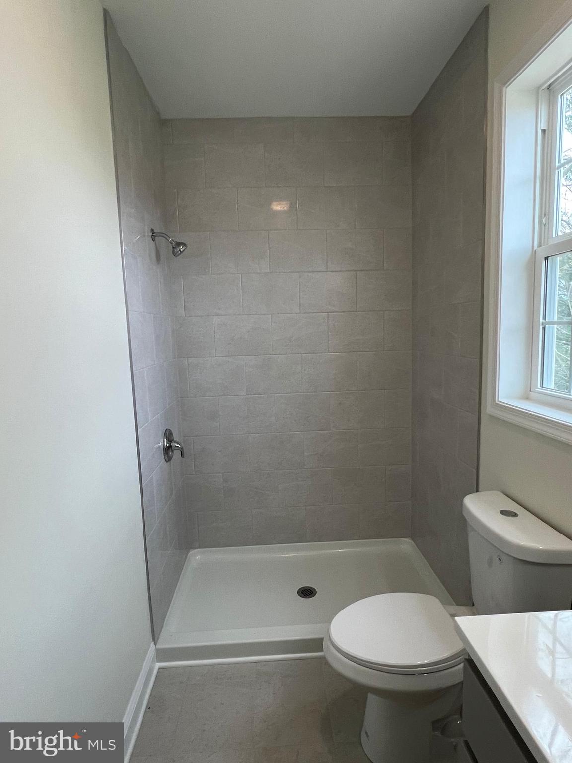 ORCHARD HILLS - Residential