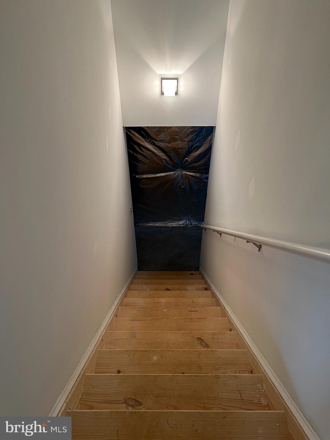 ORCHARD HILLS - Residential