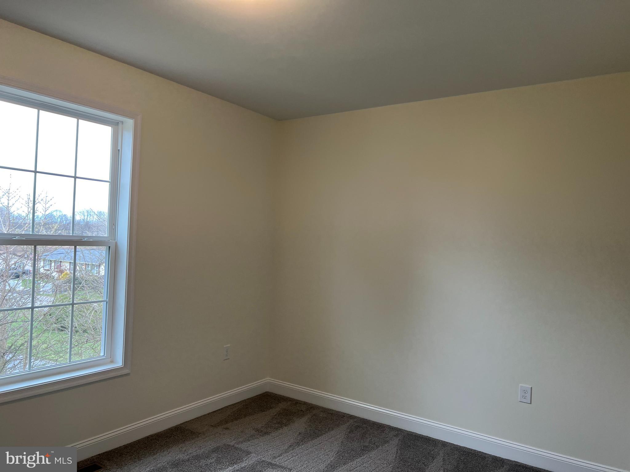 ORCHARD HILLS - Residential