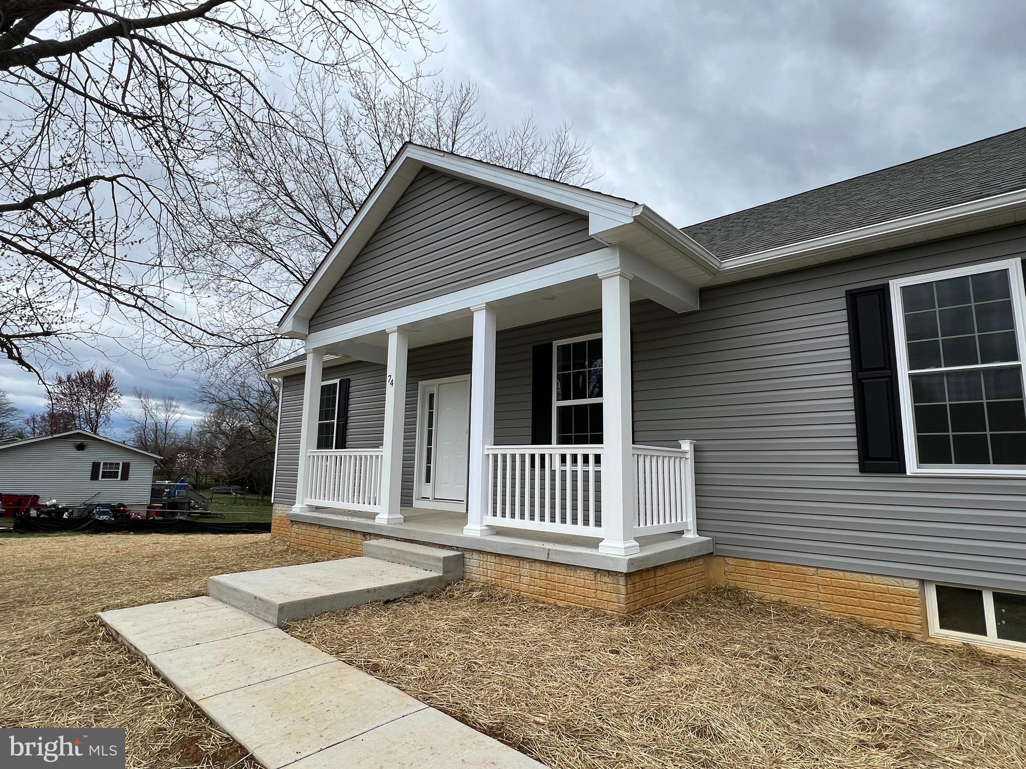 ORCHARD HILLS - Residential