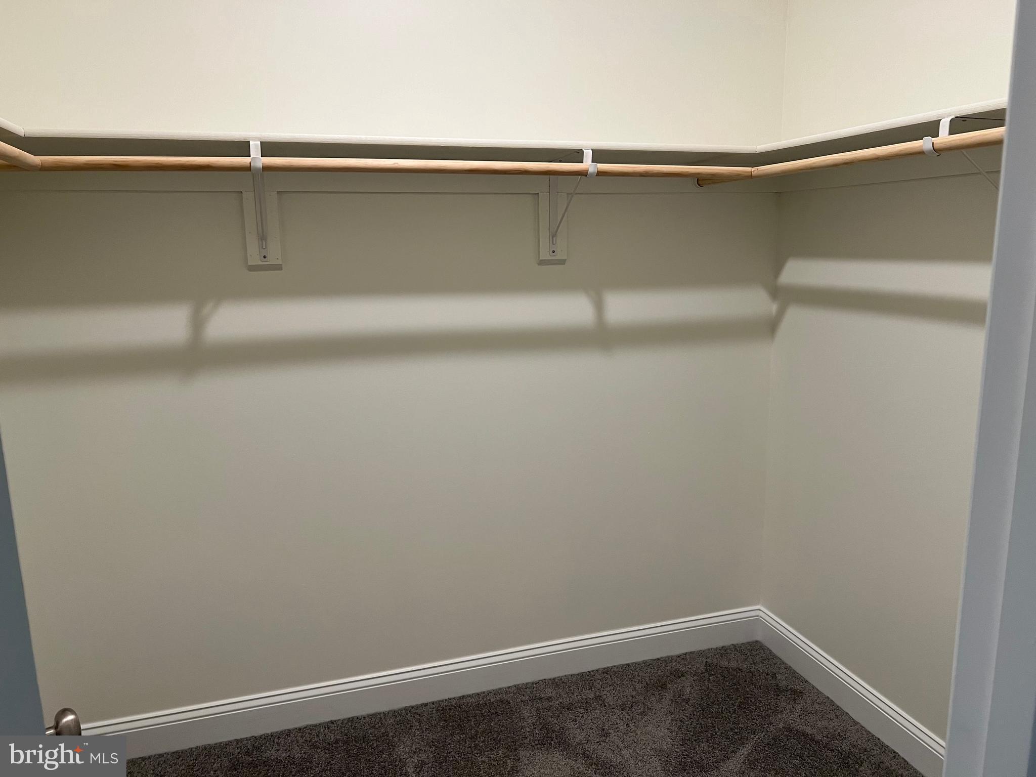 ORCHARD HILLS - Residential