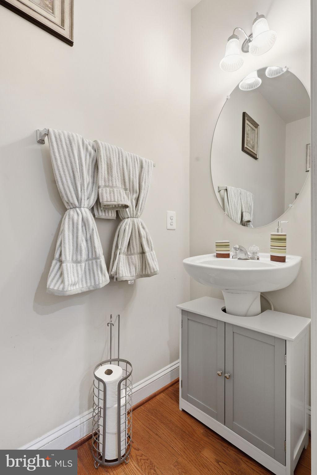 ESTATES AT LEE'S PARKE - Residential