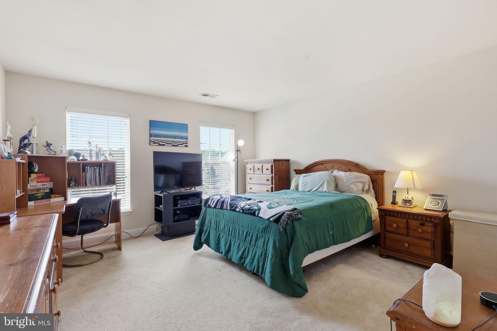 ESTATES AT LEE'S PARKE - Residential