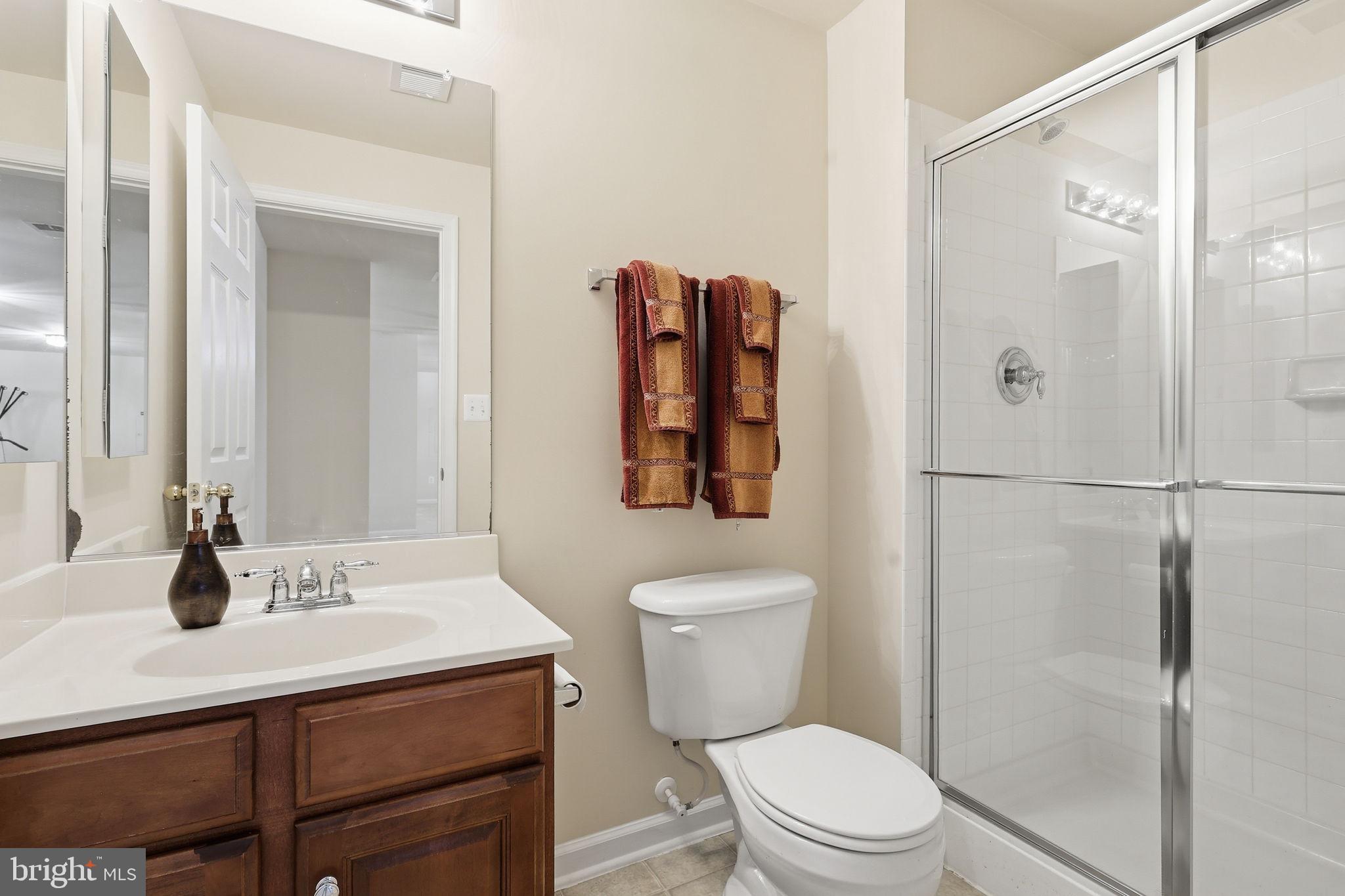 ESTATES AT LEE'S PARKE - Residential
