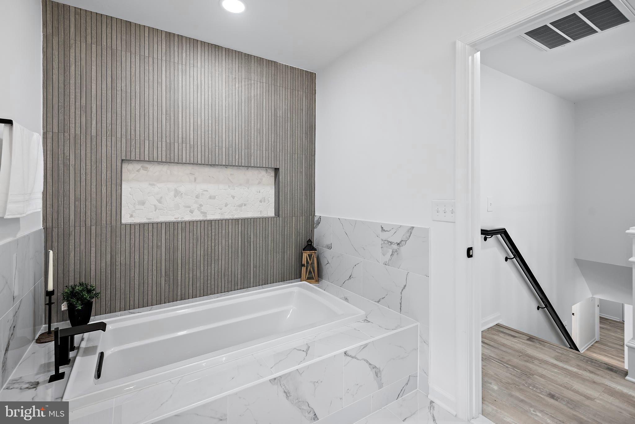 PARKTON - Residential