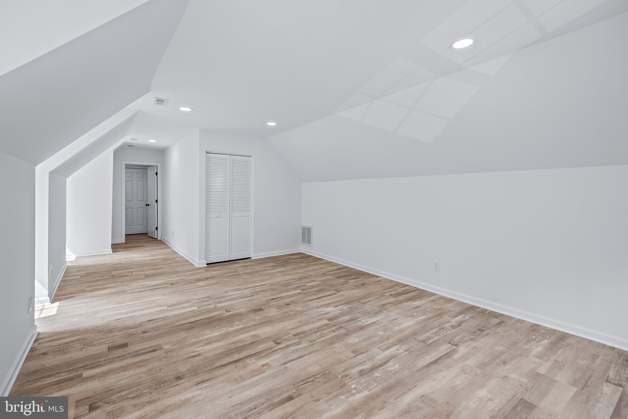 PARKTON - Residential