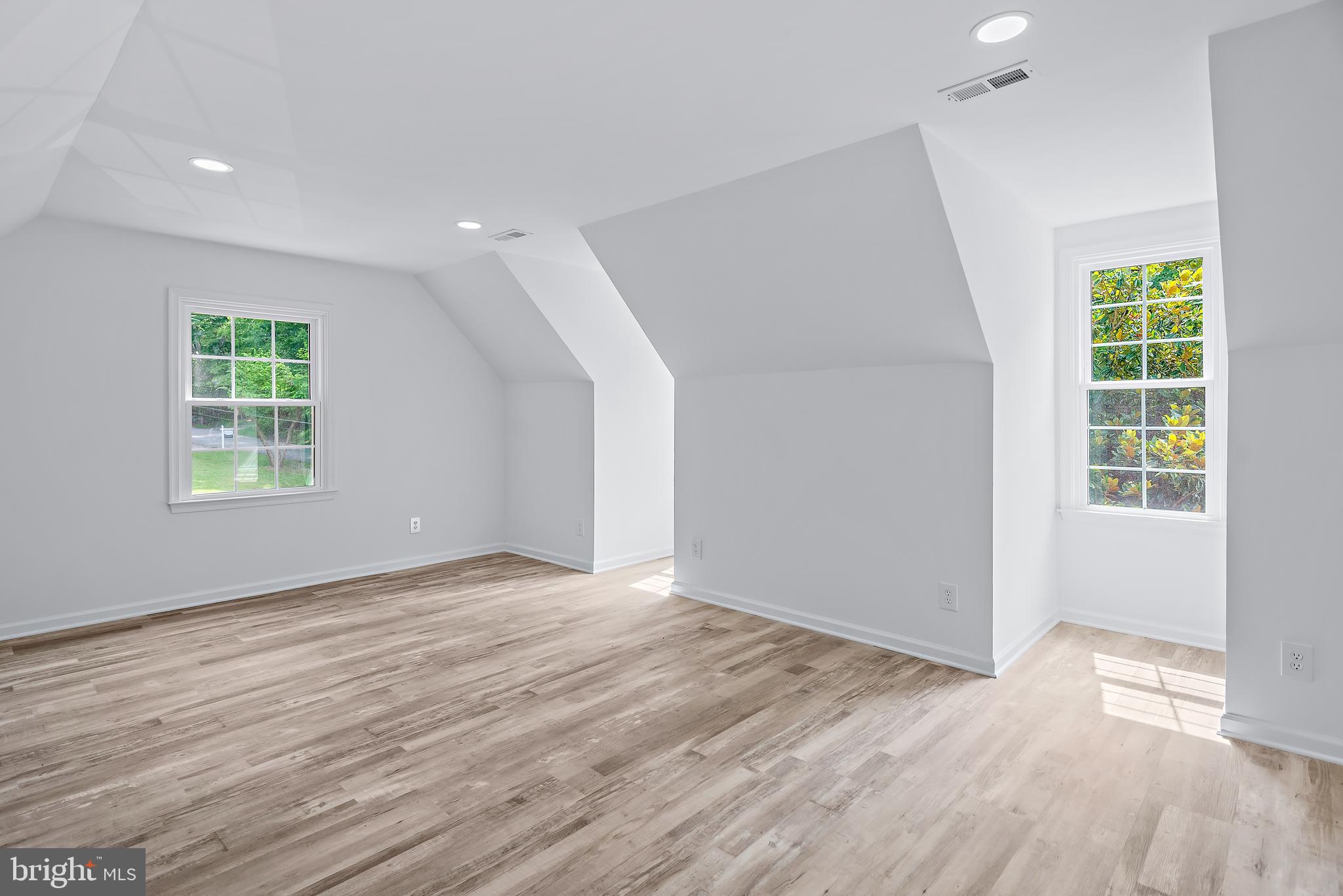 PARKTON - Residential