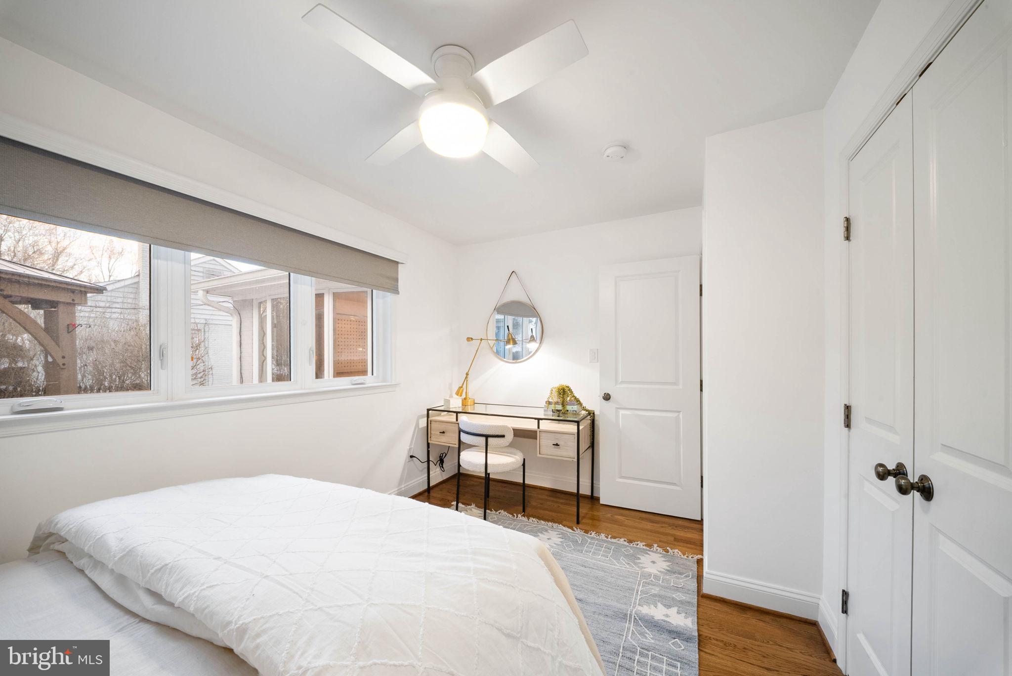 ROCK CREEK PALISADES - Residential