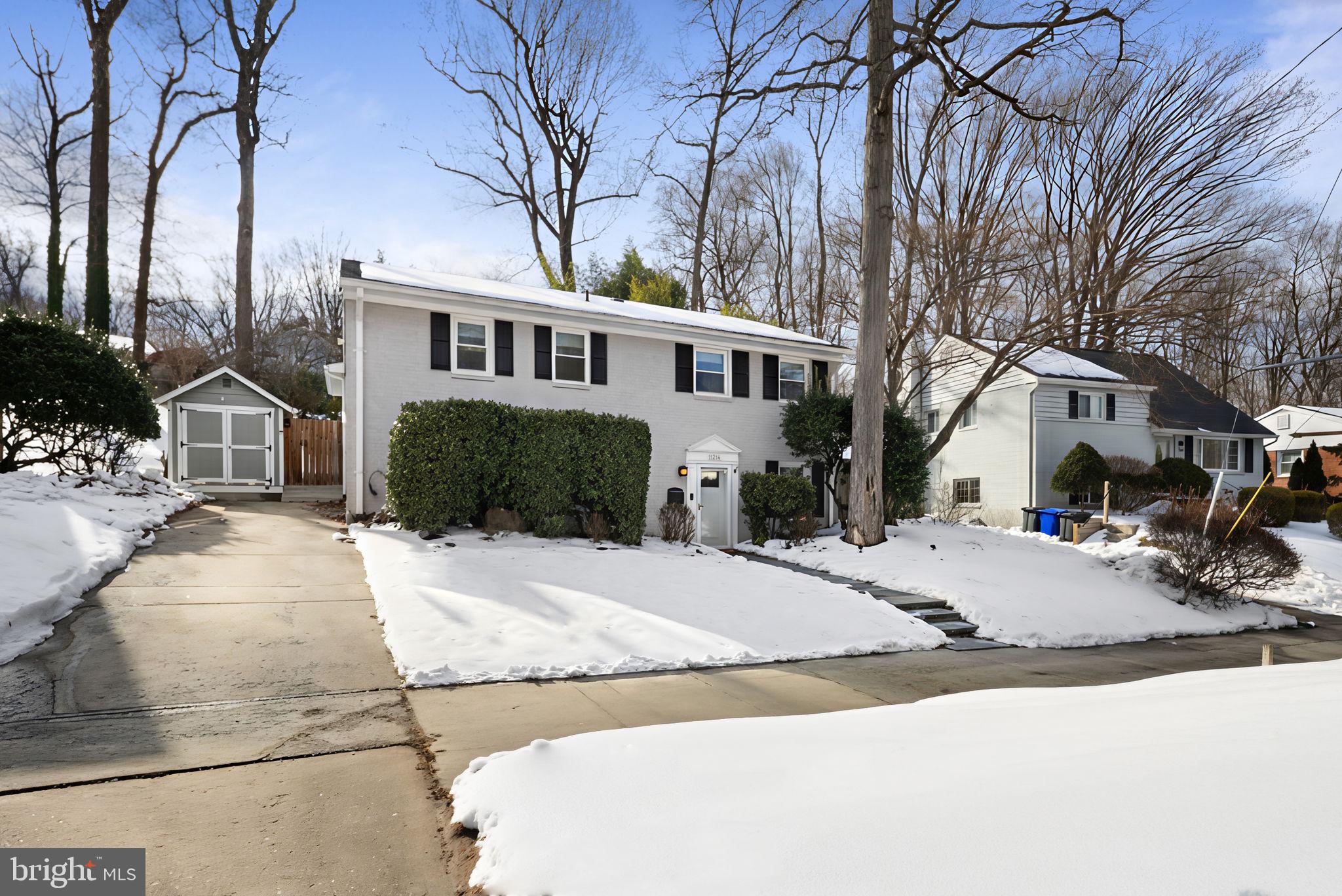 ROCK CREEK PALISADES - Residential